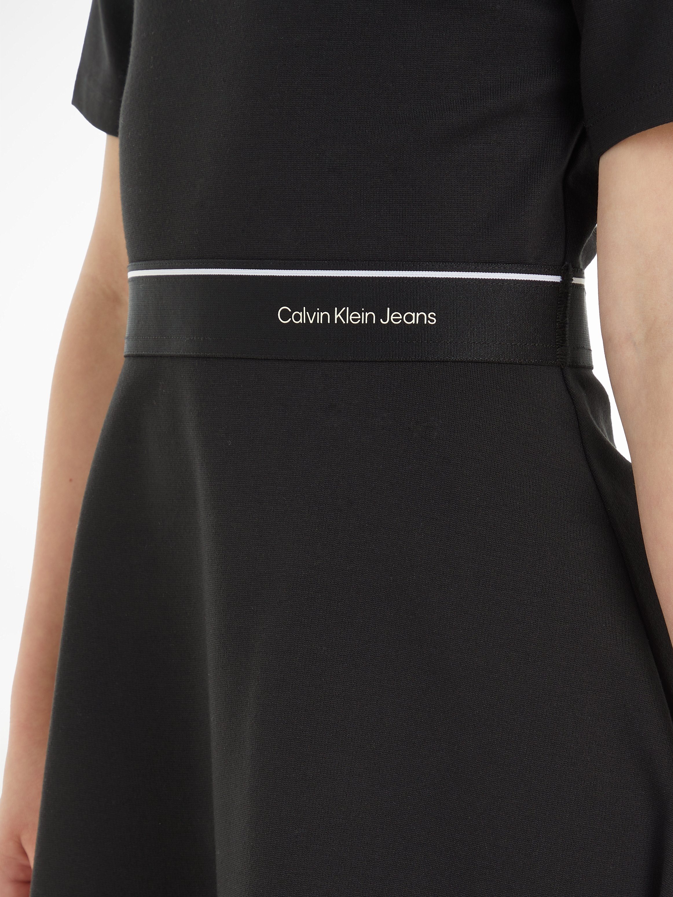 Black LOGO Ck Logoschriftzug PUNTO mit SS Blusenkleid TAPE DRESS Jeans Klein Calvin