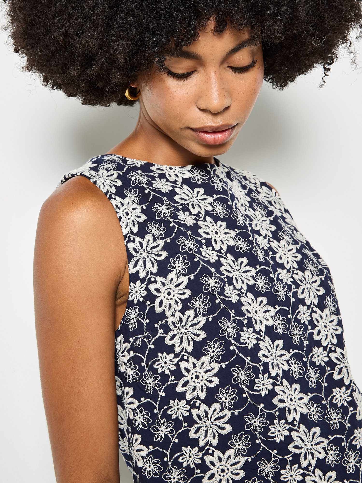 Apricot Spitzentop Besticktes Top mit Blumenmuster