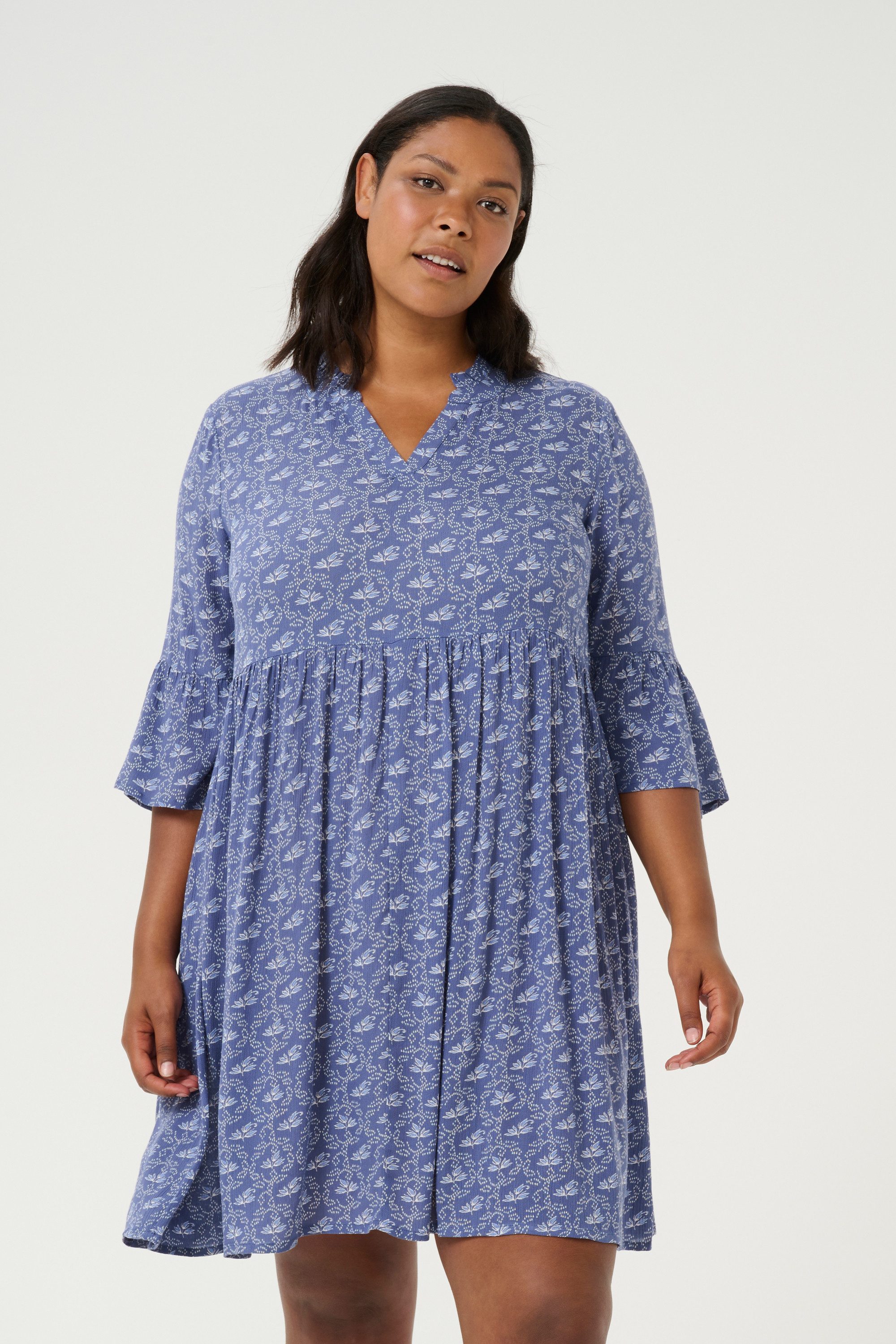 KAFFE Curve Blusenkleid Kleid KClaurena Große Größen