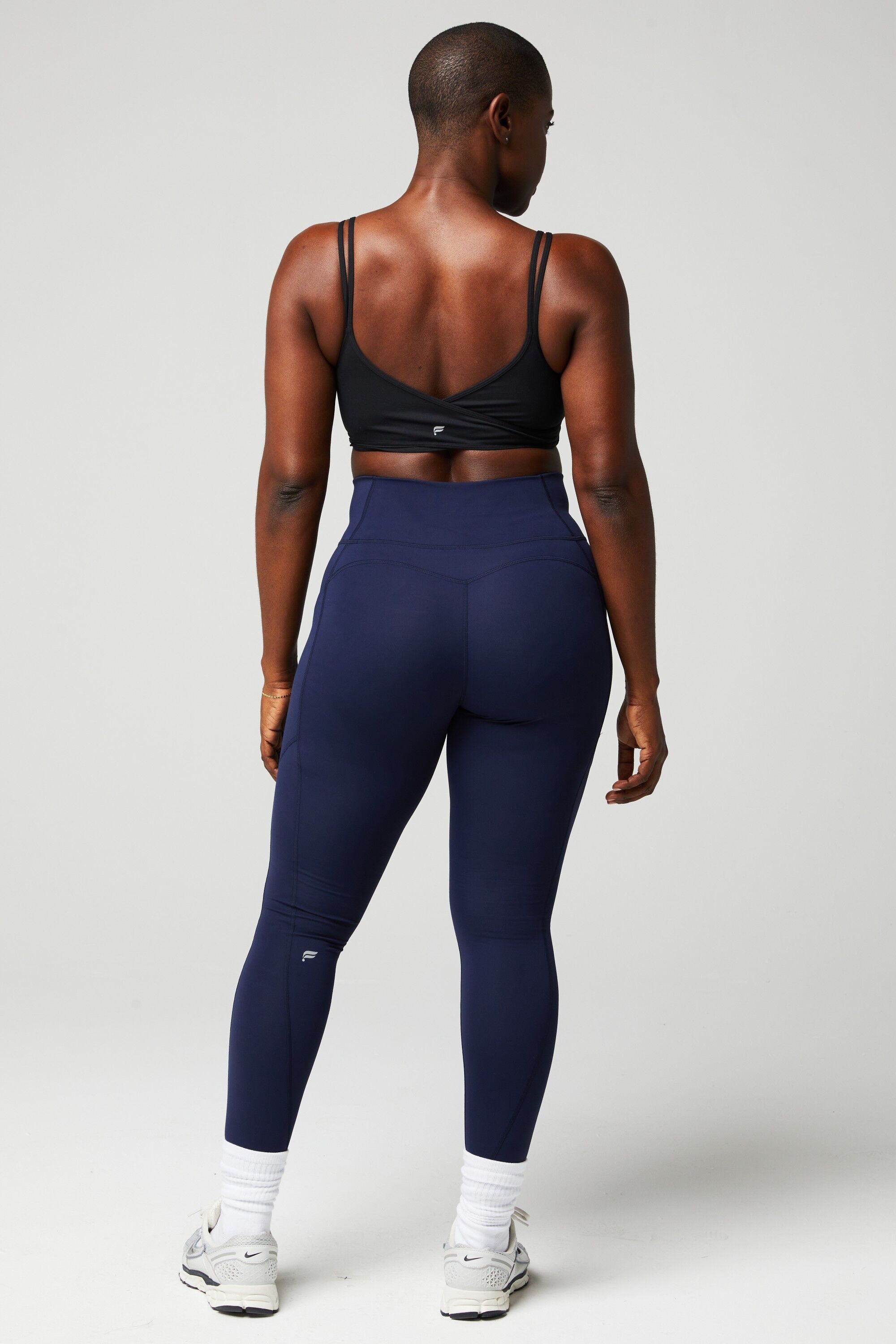 Fabletics Leggings Oasis PureLuxe High-Waisted aus blickdichtem Stoff und mit mittlerer Kompression