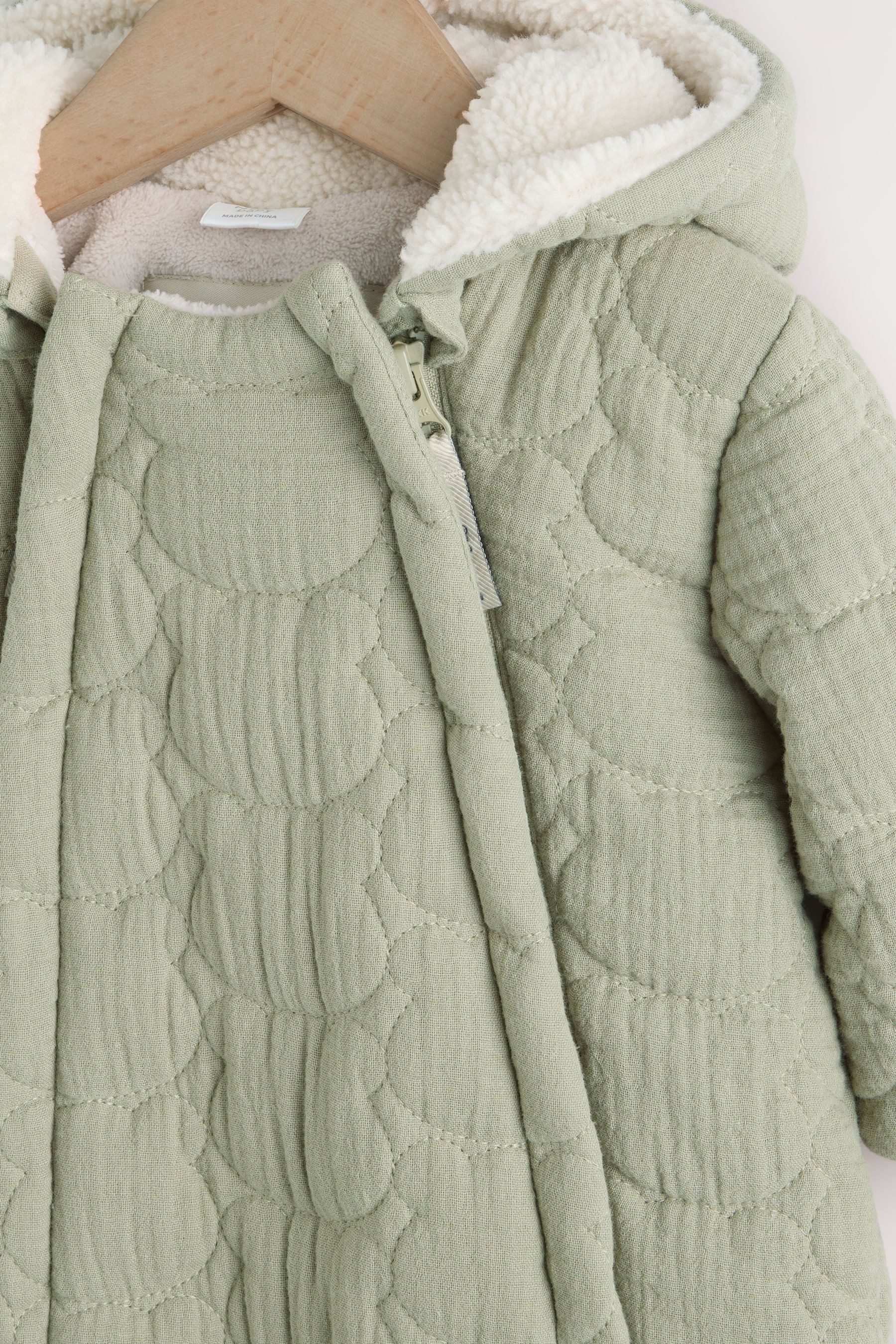 Next Overall Baby Strampler in Knitteroptik (1-tlg)