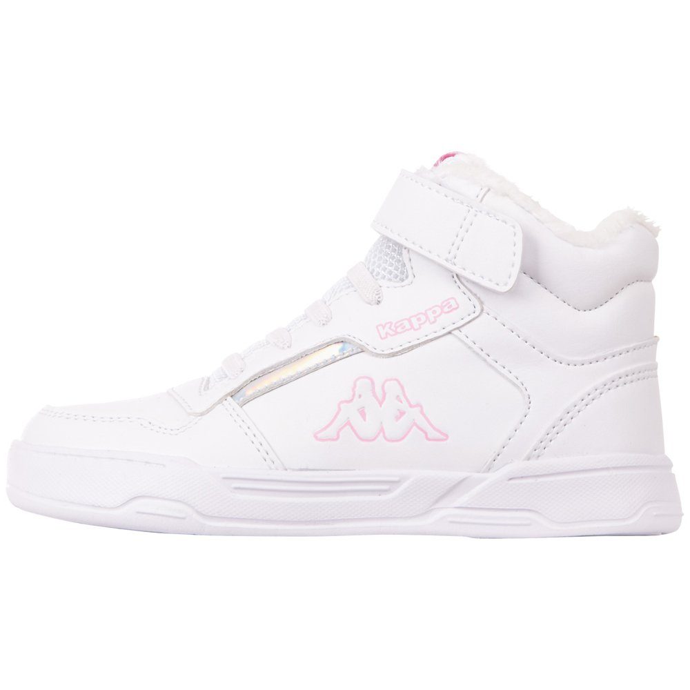 Sneaker