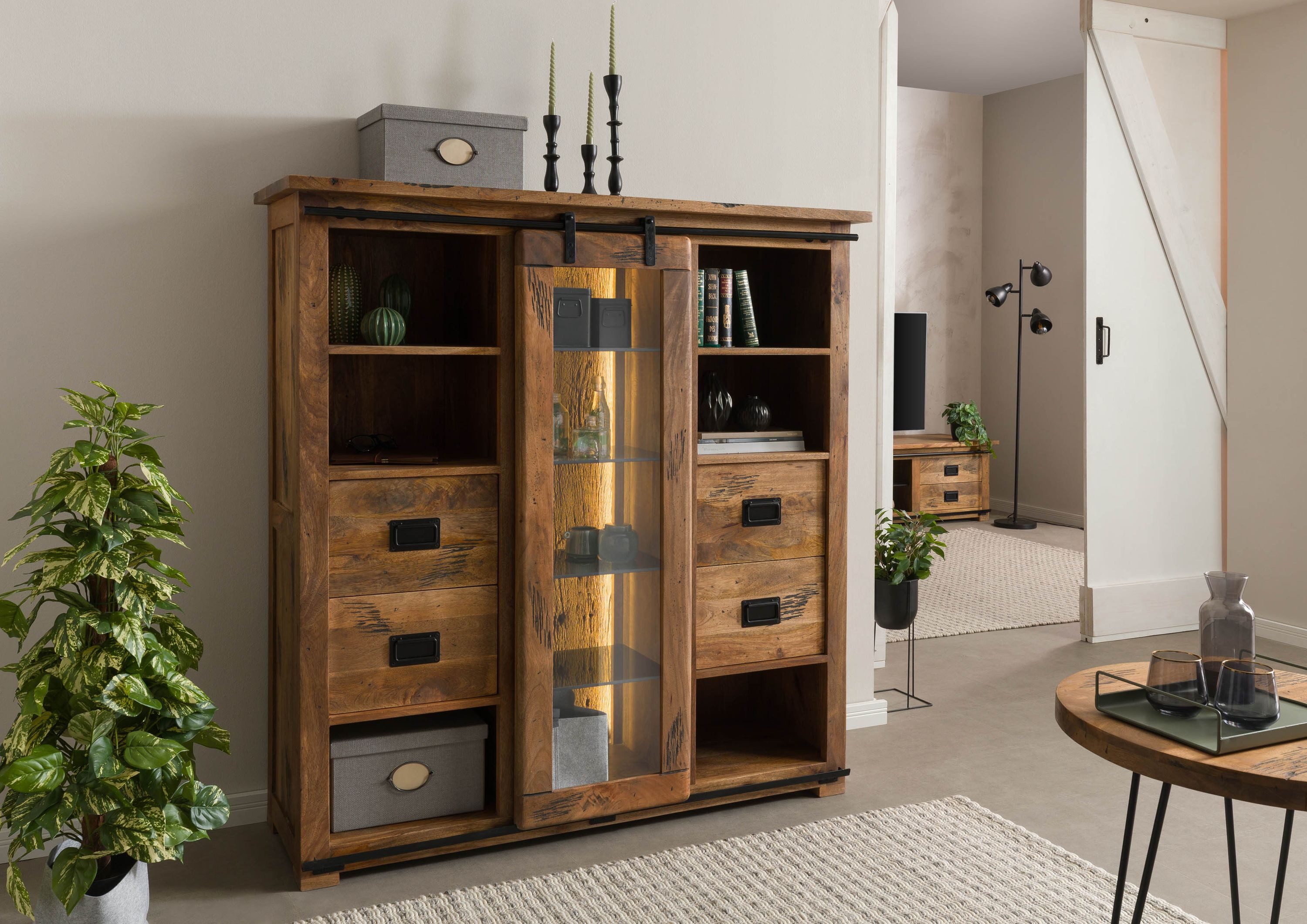 Massivmoebel24 Highboard RAILWAY LUX (Massivholz), Mango / Altholz 142x45x147 natur lackiert RAILWAY LUX #121