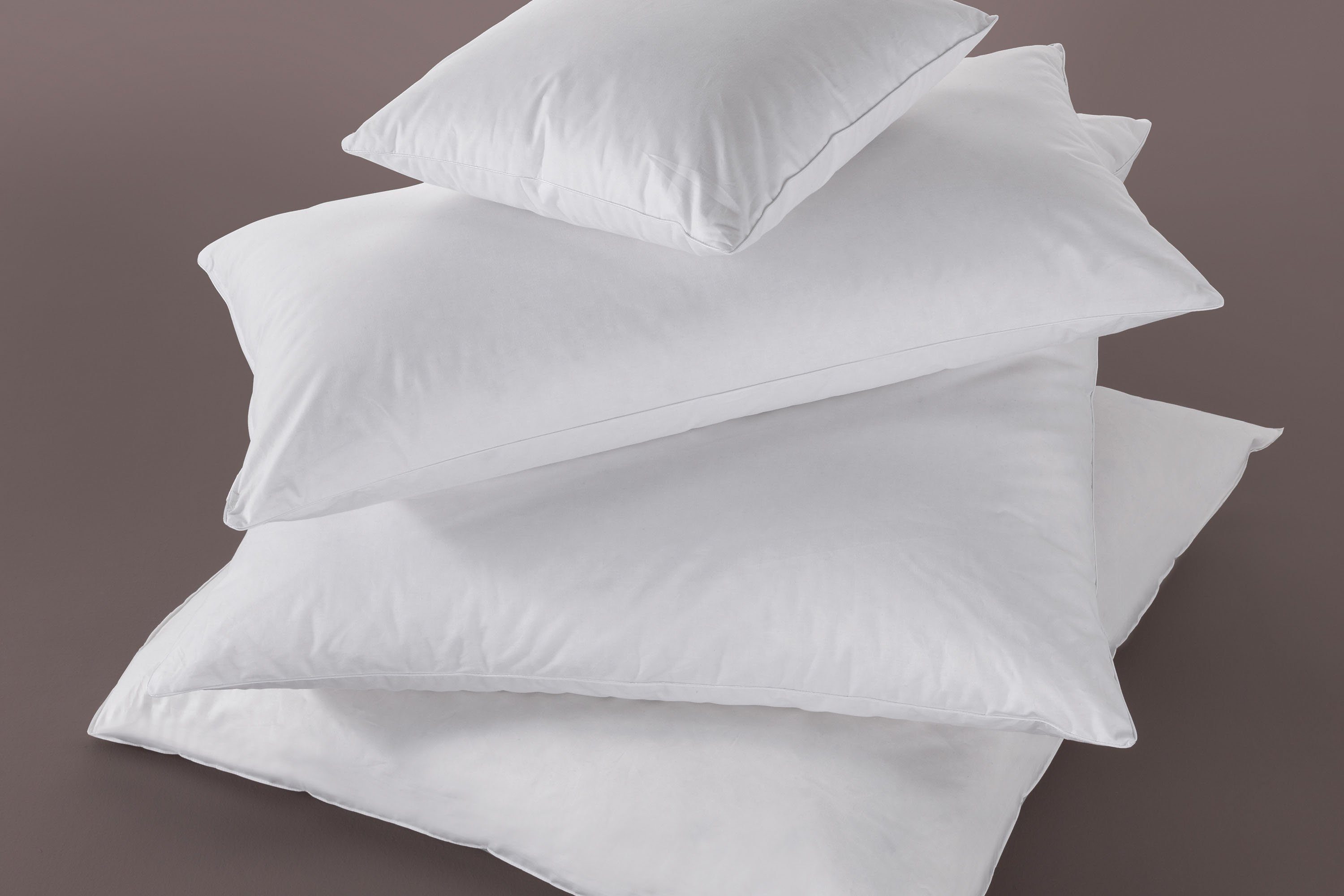Centa-Star 3-Kammer-Kopfkissen Kopfkissen Classic / Dreikammer-Kopfkissen soft, Füllung: Außenkammern mit 90% Daunen, 10% Federn