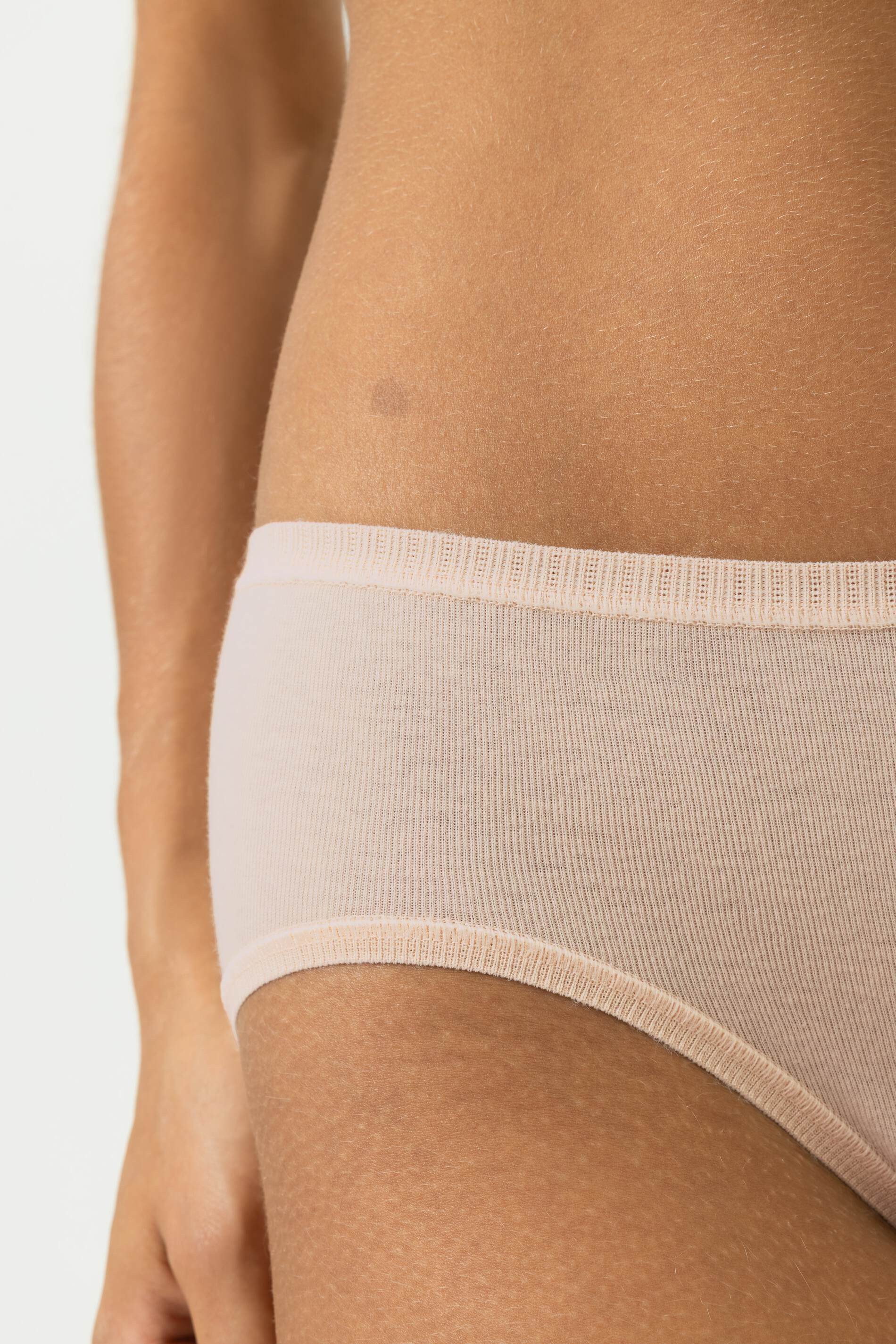 Mey Slip Mey Damen Hüft-Slip Serie 2000 Uni Hipster (1-St., 1) ohne Spitze – Bild 3 von 4