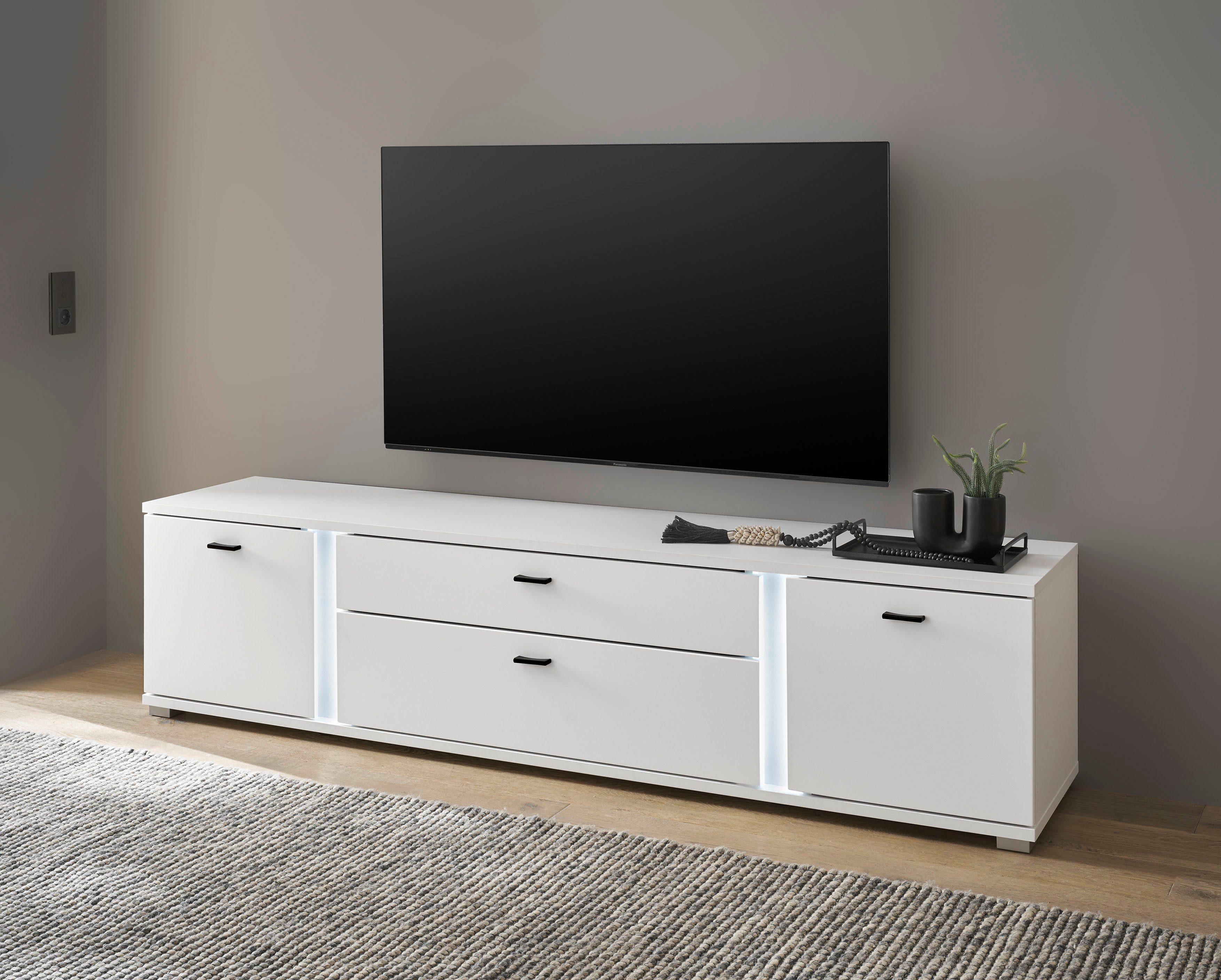 Home affaire Lowboard LONG ISLAND (1 St), in moderner Trendfarbe,inklusive senkrechter Beleuchtung,Breite 200 cm