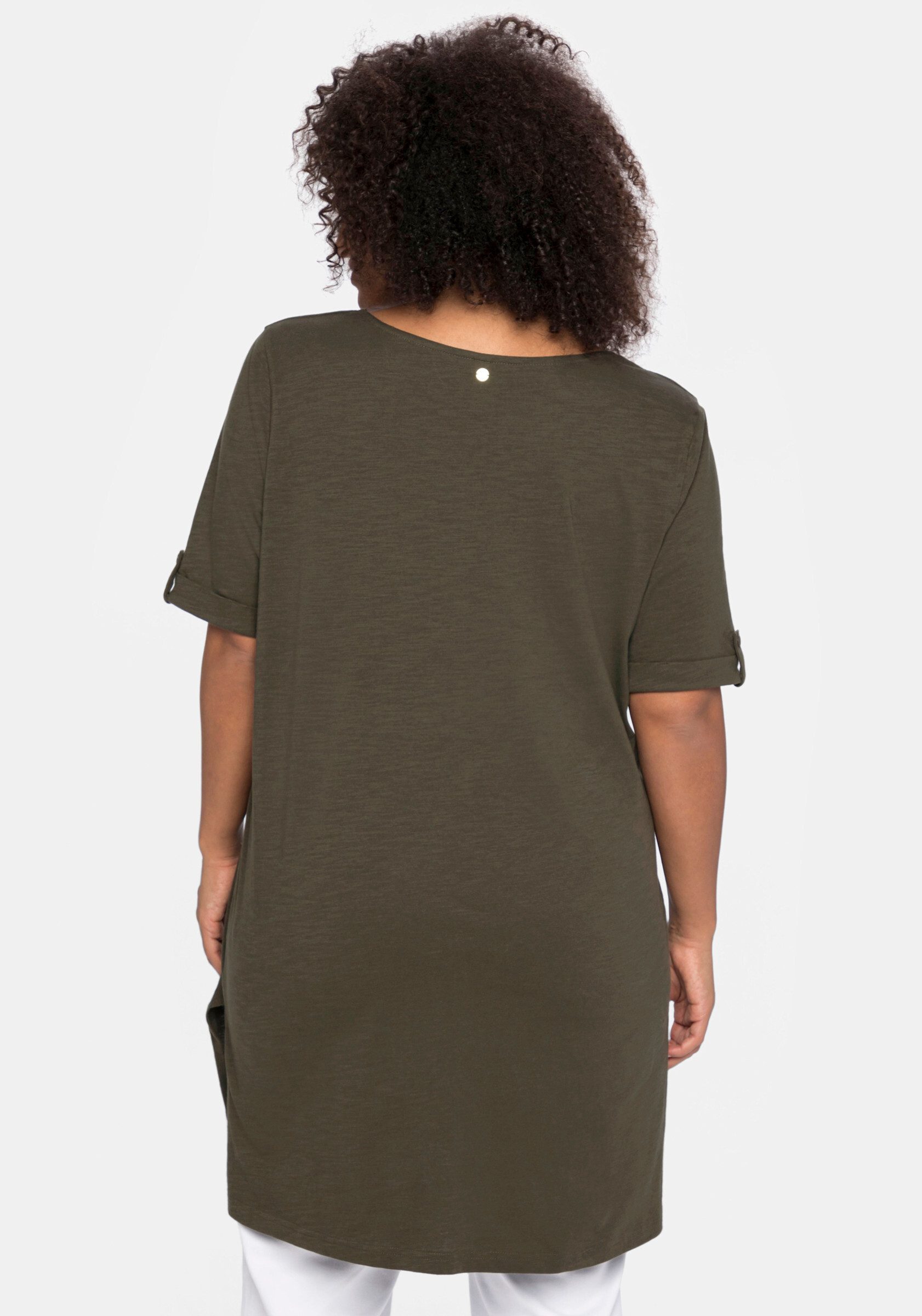 Sheego T-Shirt Longshirt Kurzarm mit geschlitztem Ausschnitt – Bild 5 von 5