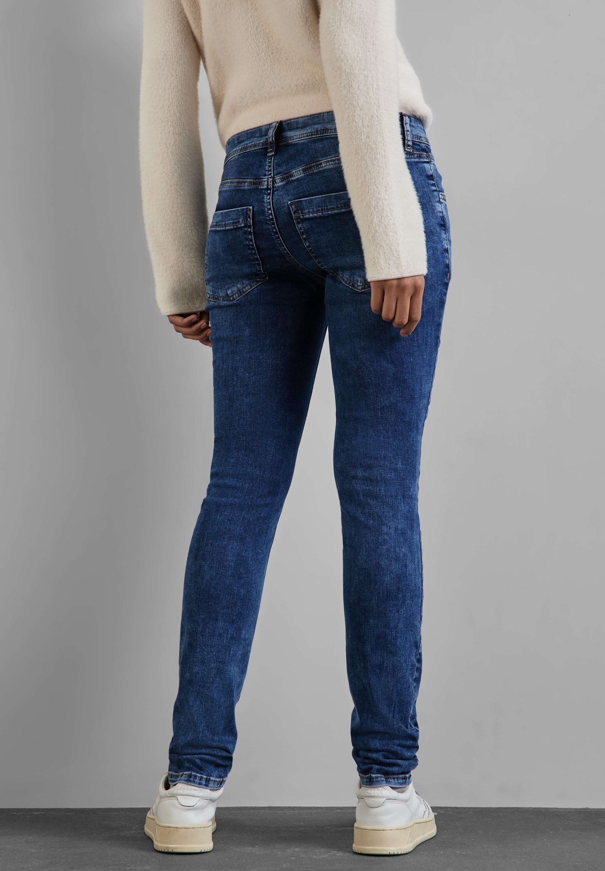 STREET ONE Gerade Jeans 4-Pocket Style