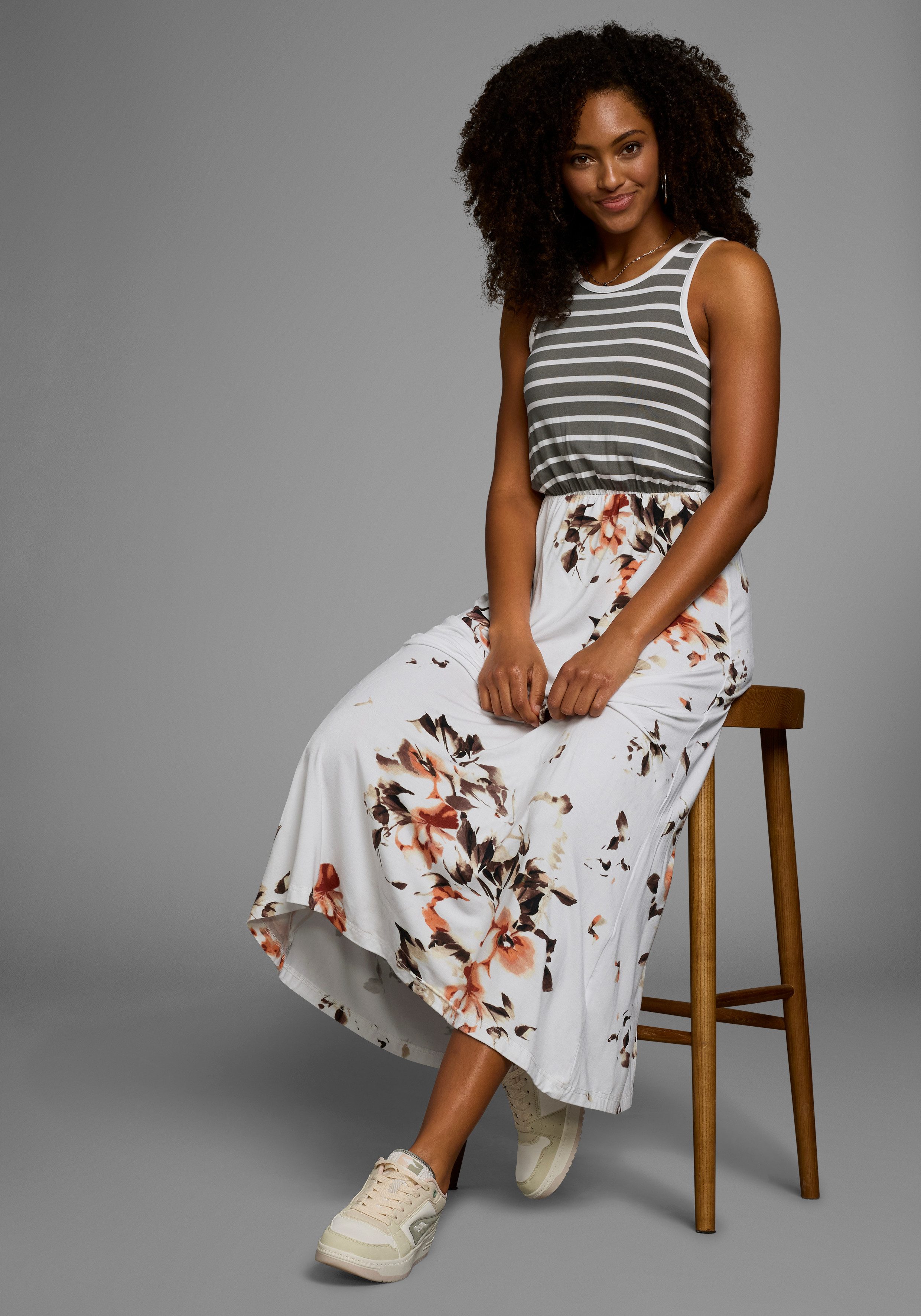 KangaROOS 2-in-1-Kleid enganliegendes Oberteil mit fließendem Rock günstig online kaufen