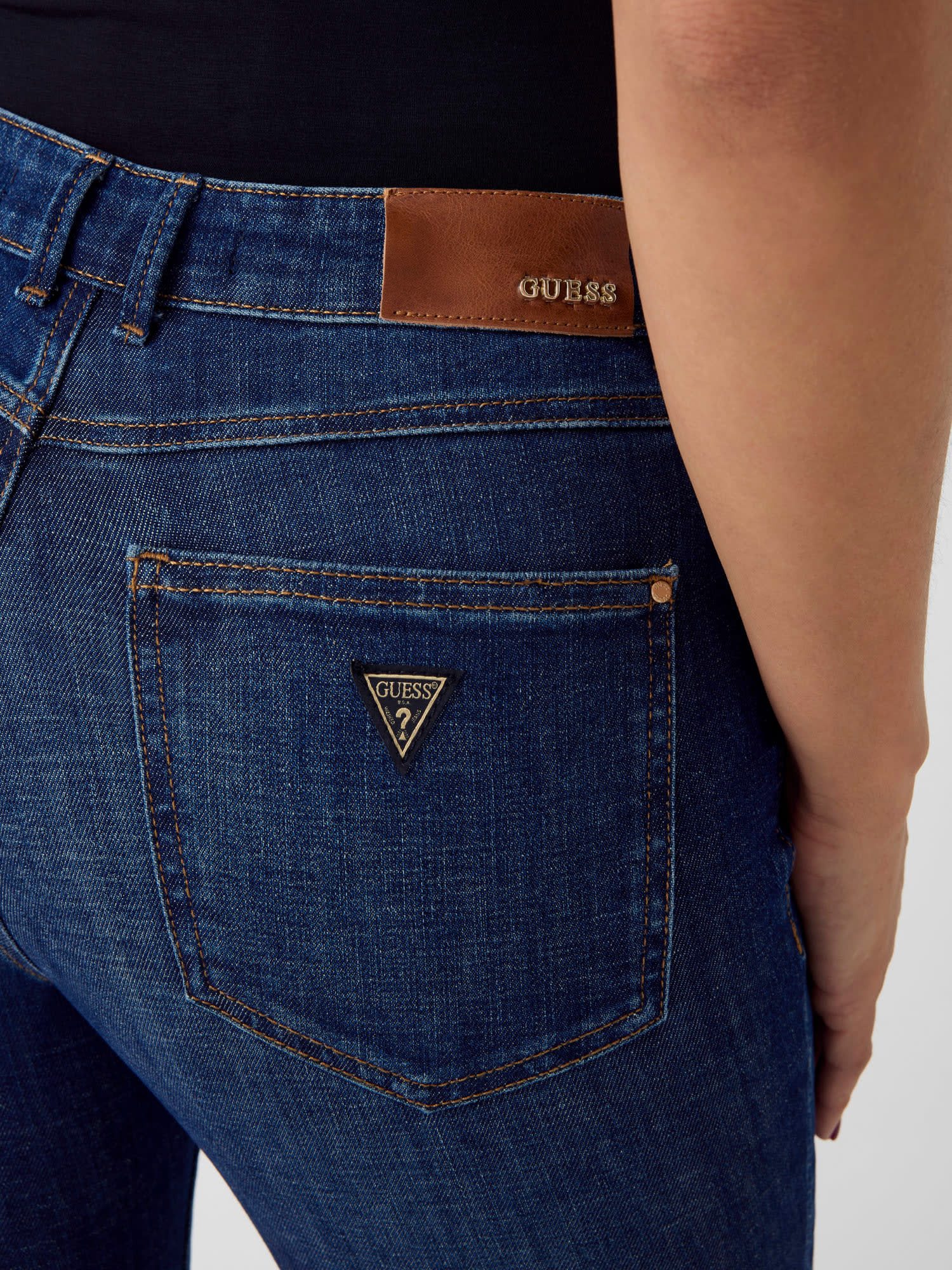 Guess Skinny-fit-Jeans 1981 SKINNY mit bequemem Stretch, hoher Bund