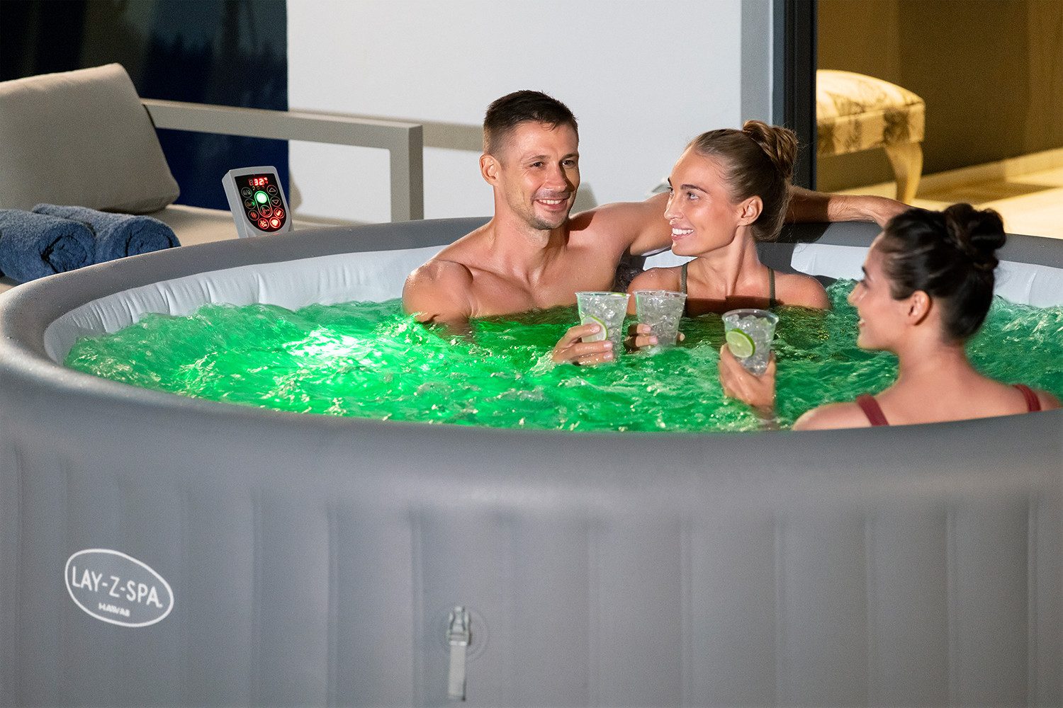 Bestway Pool-Lampe für Whirlpools, 7 verschiedene Farben im Wechsel, Laufzeit: 2 Stunden, LED, Farbwechsler, Für alle LAY-Z-SPA® -Modelle ab 2021