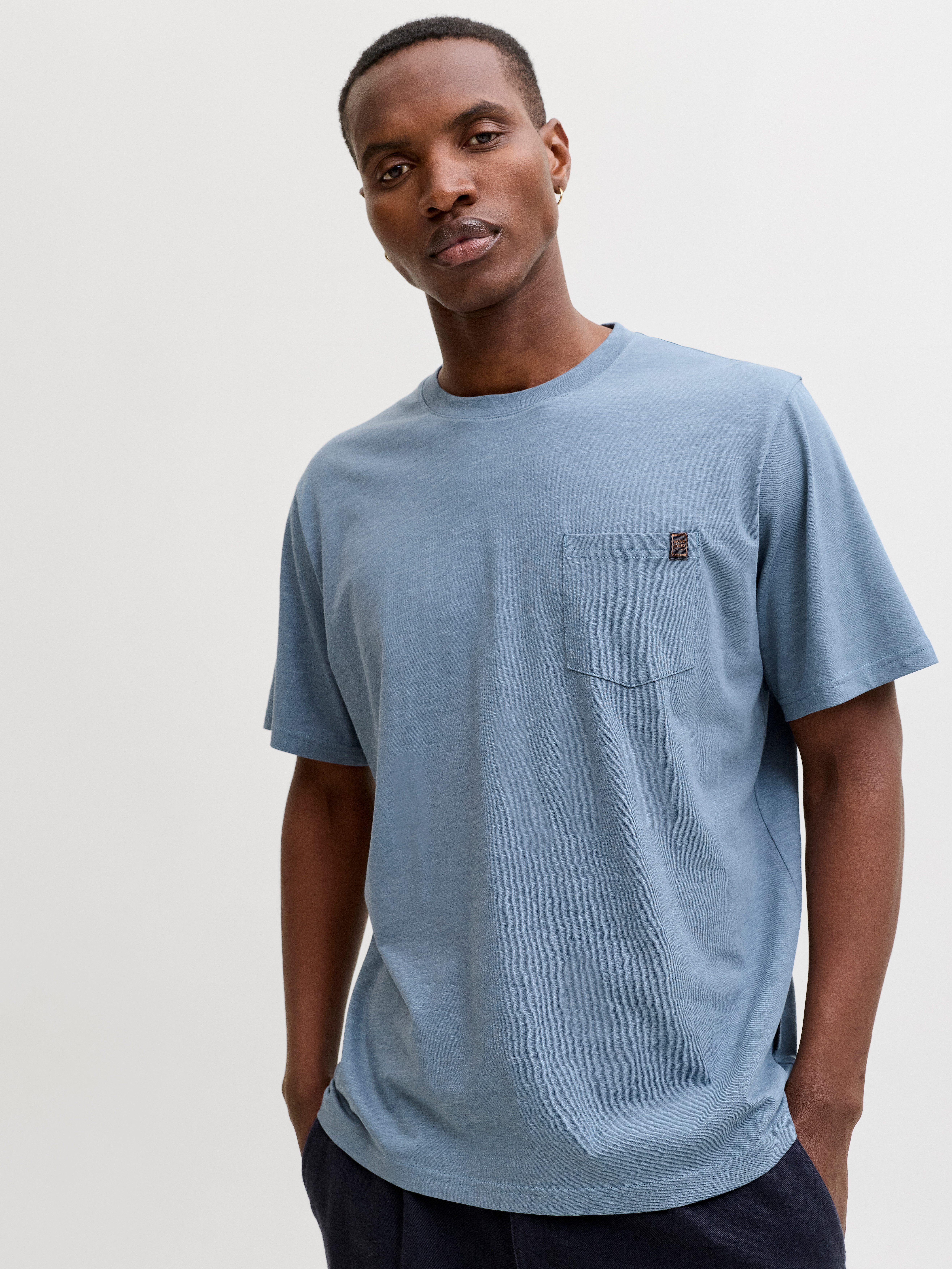 Jack & Jones Kurzarmshirt JJEDOVER SLUB TEE SS NOOS Baumwollmischung, relaxed fit