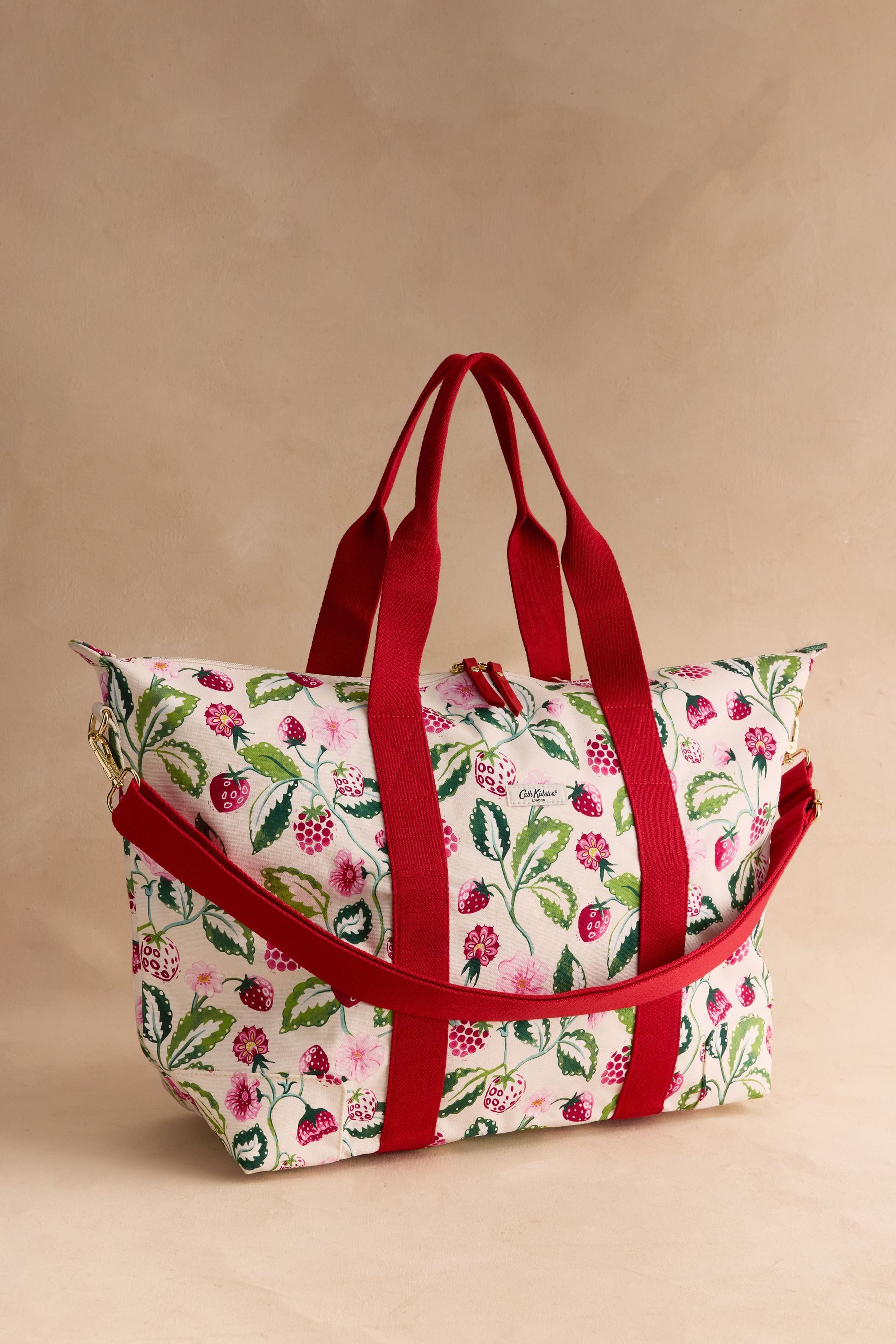 Cath Kidston Reisetasche Cath Kidston Reisetasche, Himbeer-Print (1-tlg)