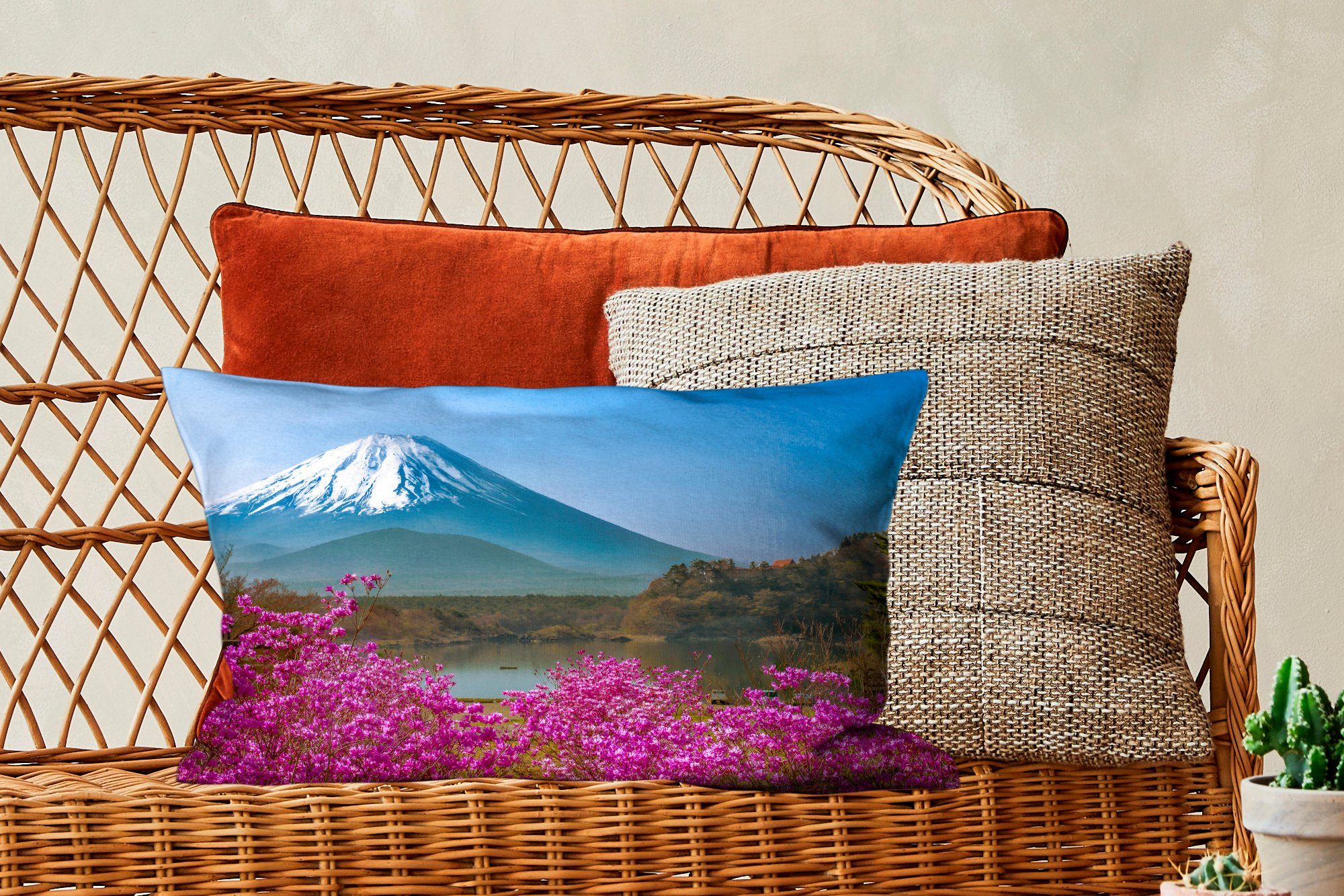 Wohzimmer Berg Dekokissen Schlafzimmer in Foto Farbenfrohes Dekokissen MuchoWow Füllung, Dekoration, Fuji Asien, vom Zierkissen, mit