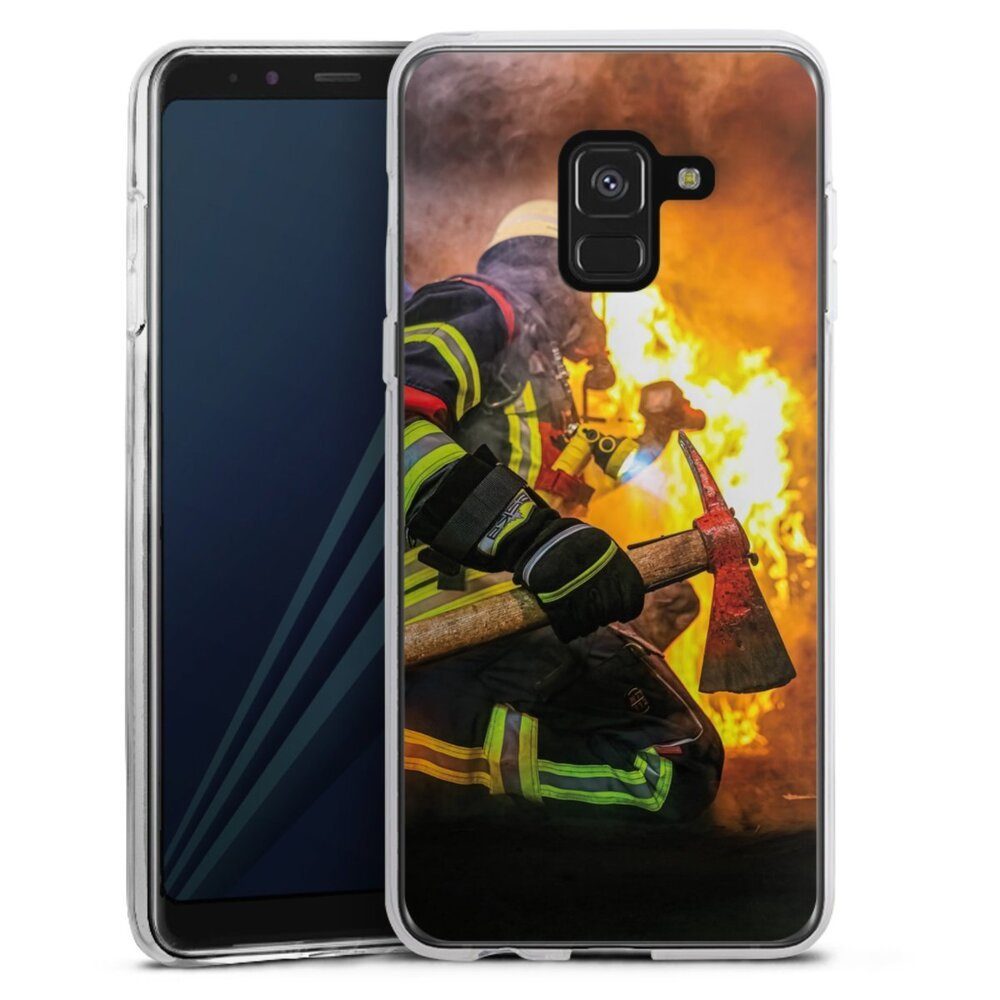 DeinDesign Handyhülle Feuerwehr Feuer Lebensretter Volunteer Firefighter, Samsung Galaxy A8 Duos (2018) Silikon Hülle Bumper Case