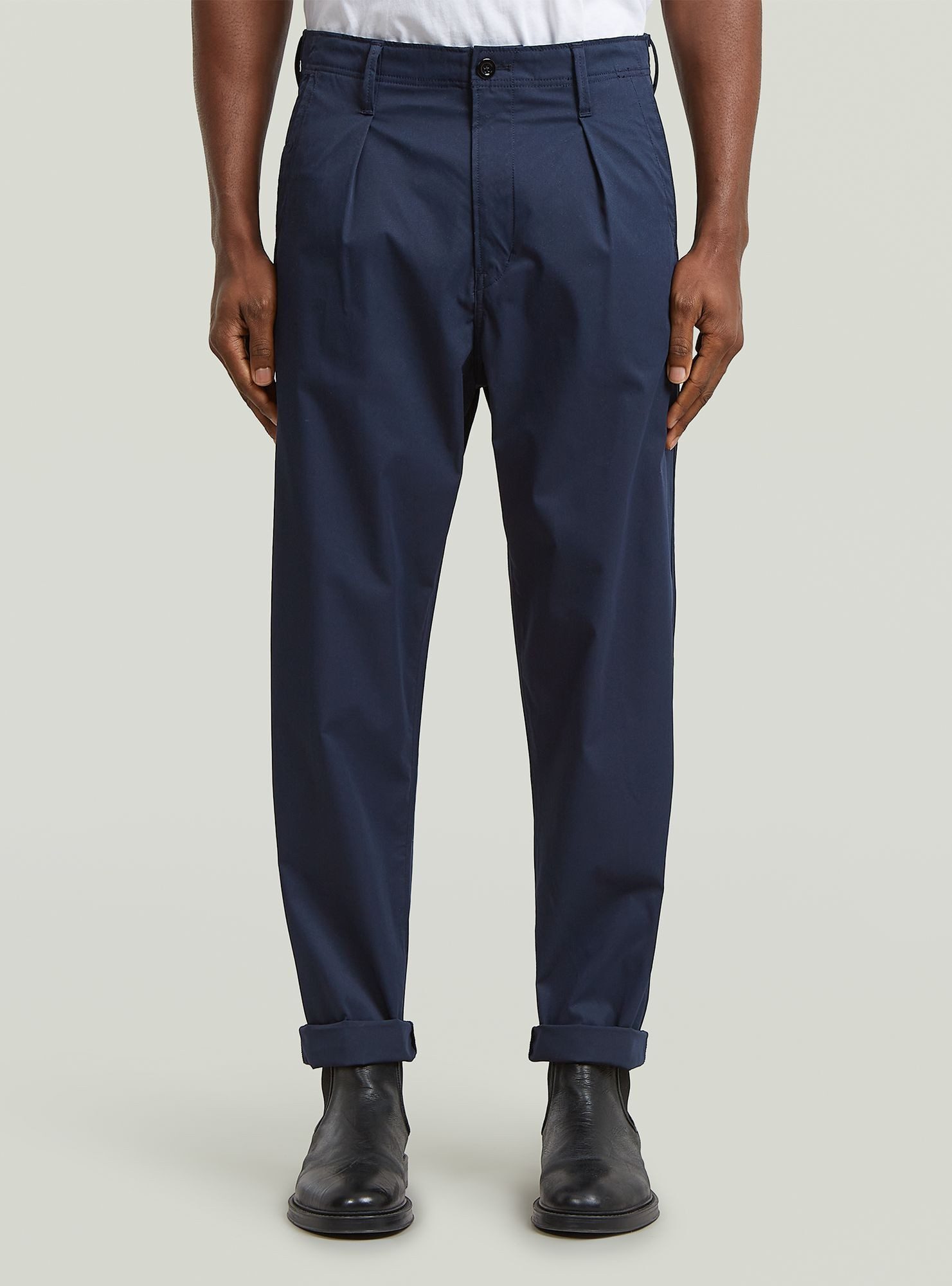 Chinohose Pleated Chino Relaxed Tapered