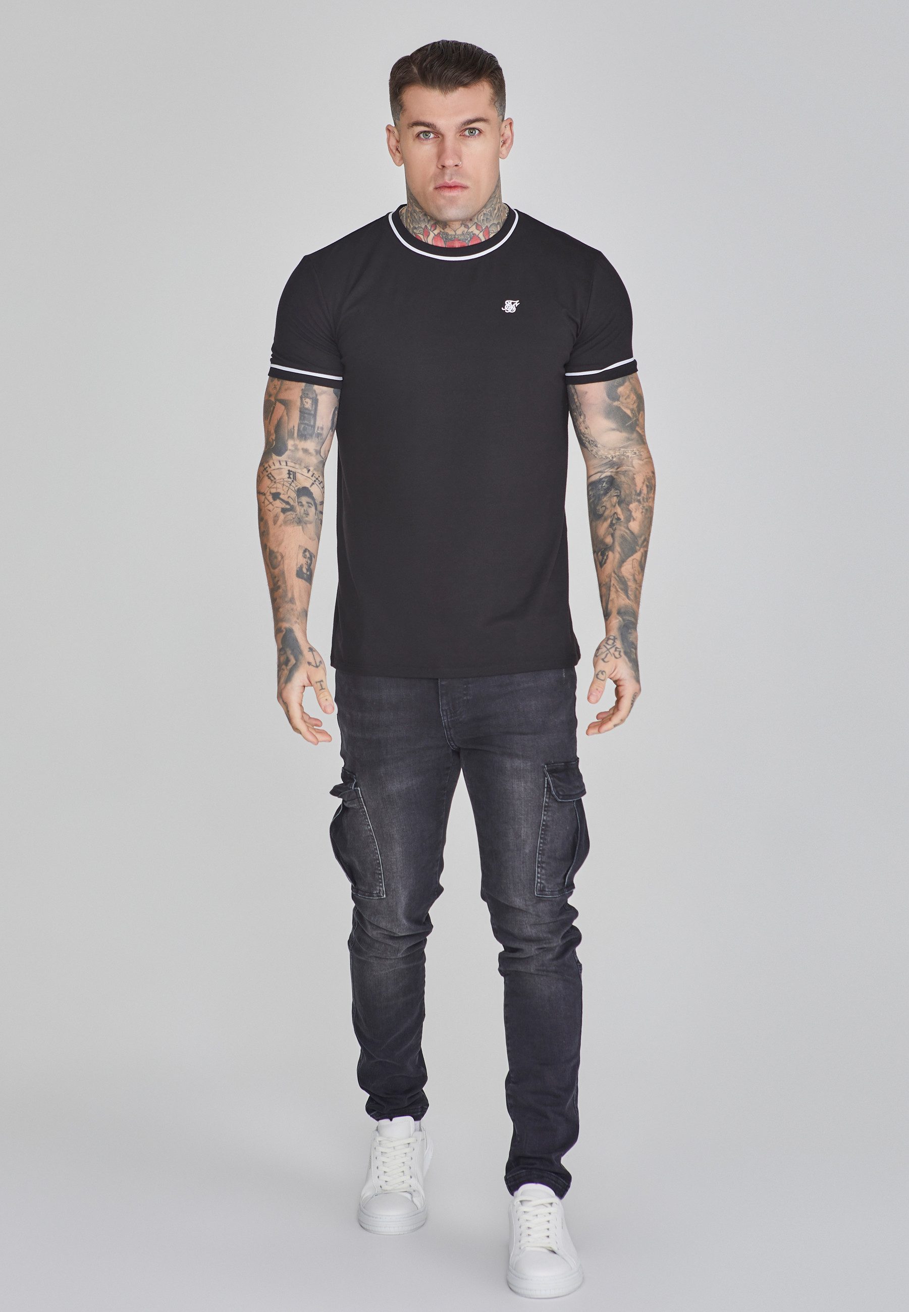 Siksilk T-Shirt SikSilk Herren Schwarzes Muscle Fit T-Shirt günstig online kaufen
