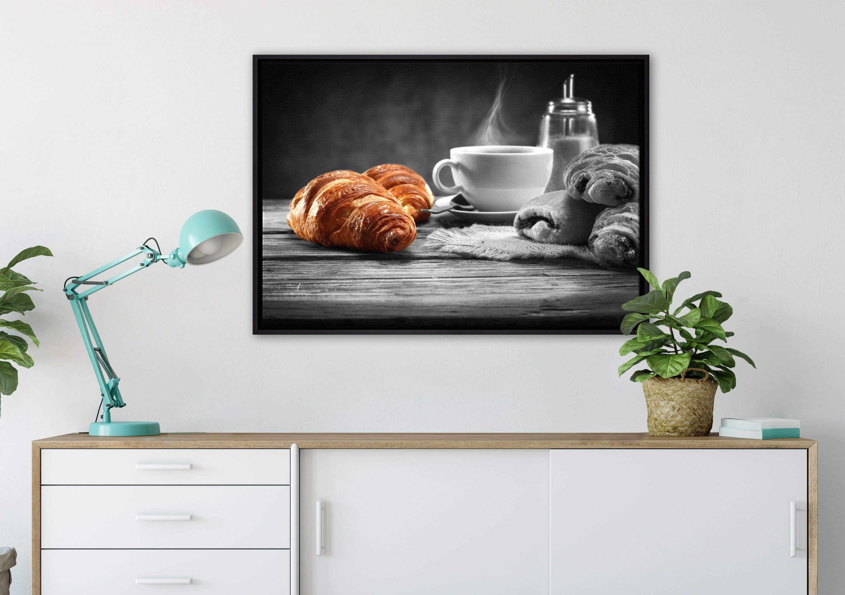 Pixxprint Leinwandbild Croissants mit (1 Kaffee, St), in Zackenaufhänger Leinwandbild frischem inkl. fertig Wanddekoration Schattenfugen-Bilderrahmen gefasst, einem bespannt