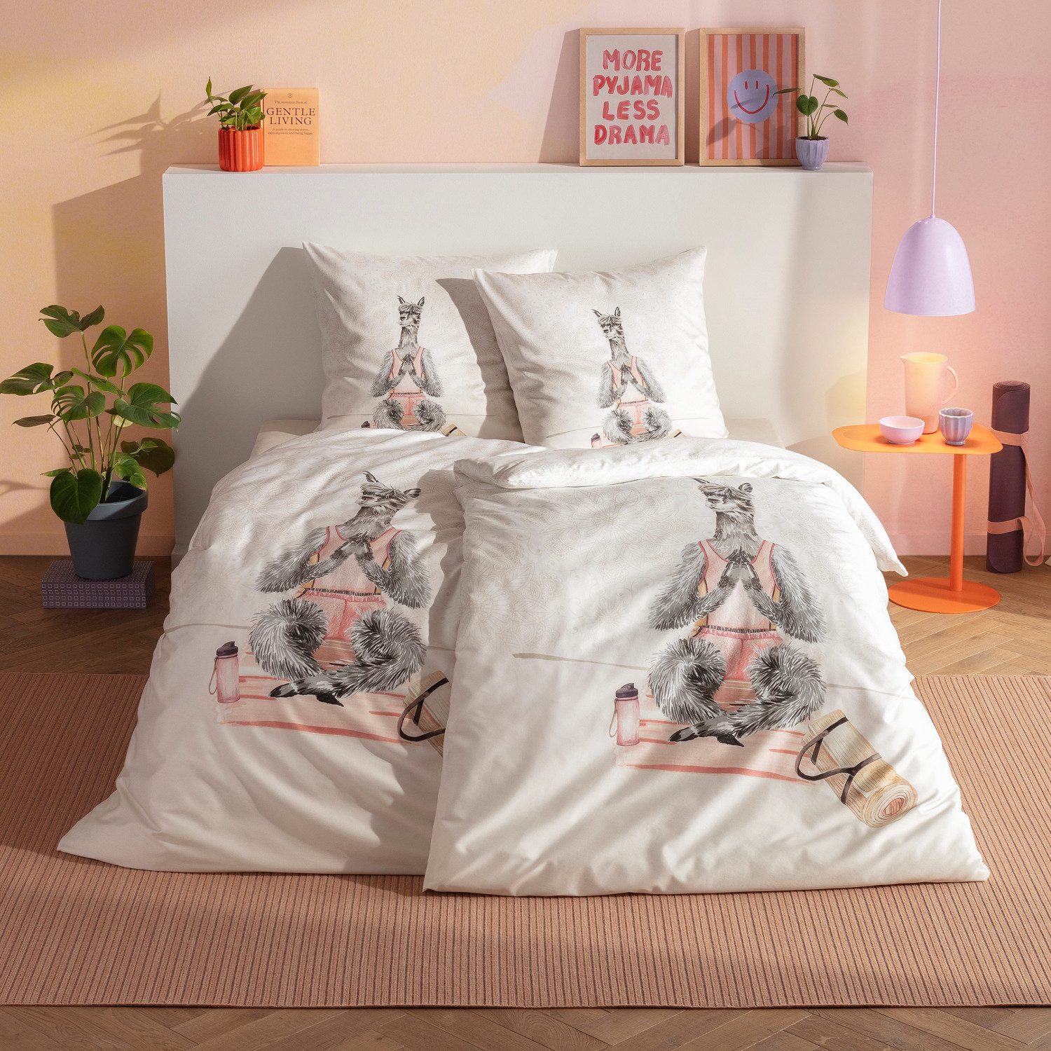 Estella Bettwäsche Estella Mako Satin Bettwäsche Lamaste 4850-230 Lama Yoga natur 135x200, Mako Satin, 2 teilig, Feinster Premium Mako Satin