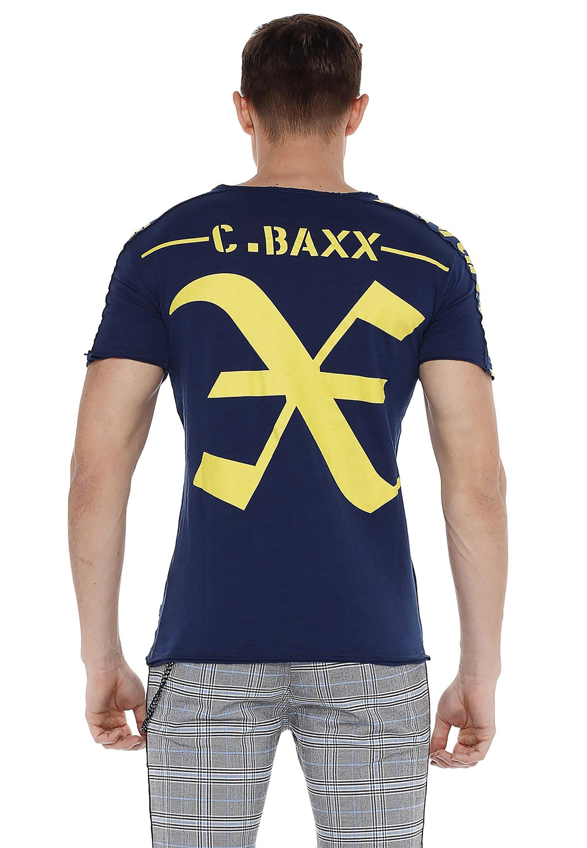 Cipo & Baxx im Relaxed-Fit T-Shirt