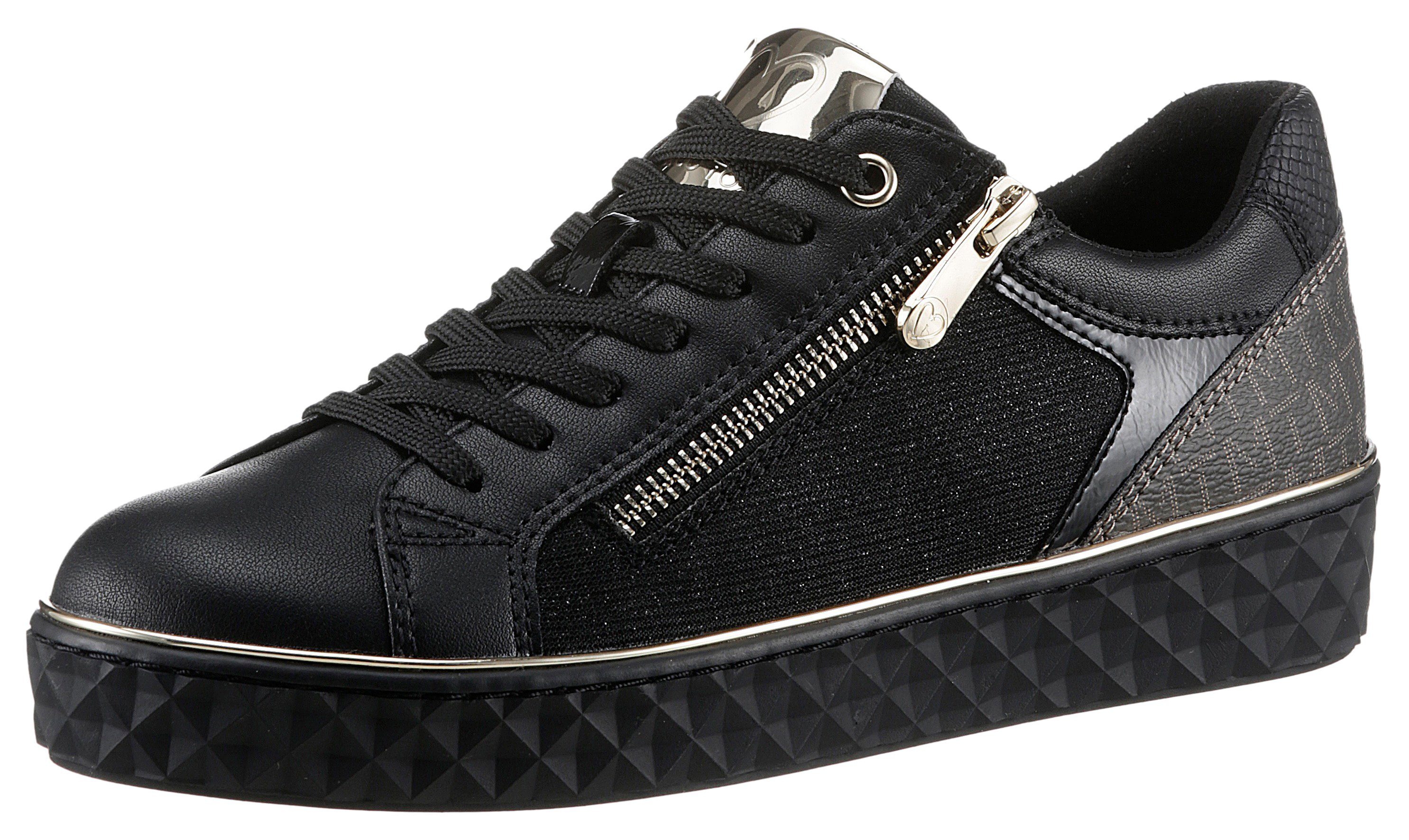 Plateausneaker