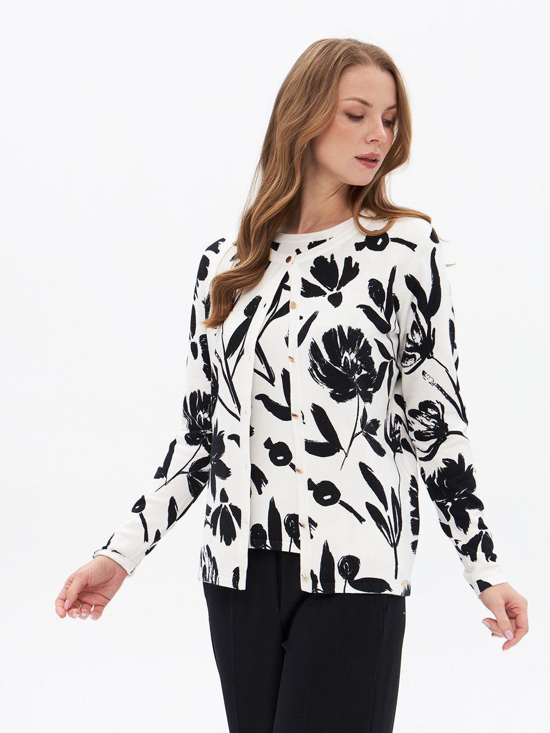 Passioni 2-in-1-Strickjacke Twinset mit Blumenmuster Zeitlose Farbkombination in Schwarz und Weiß
