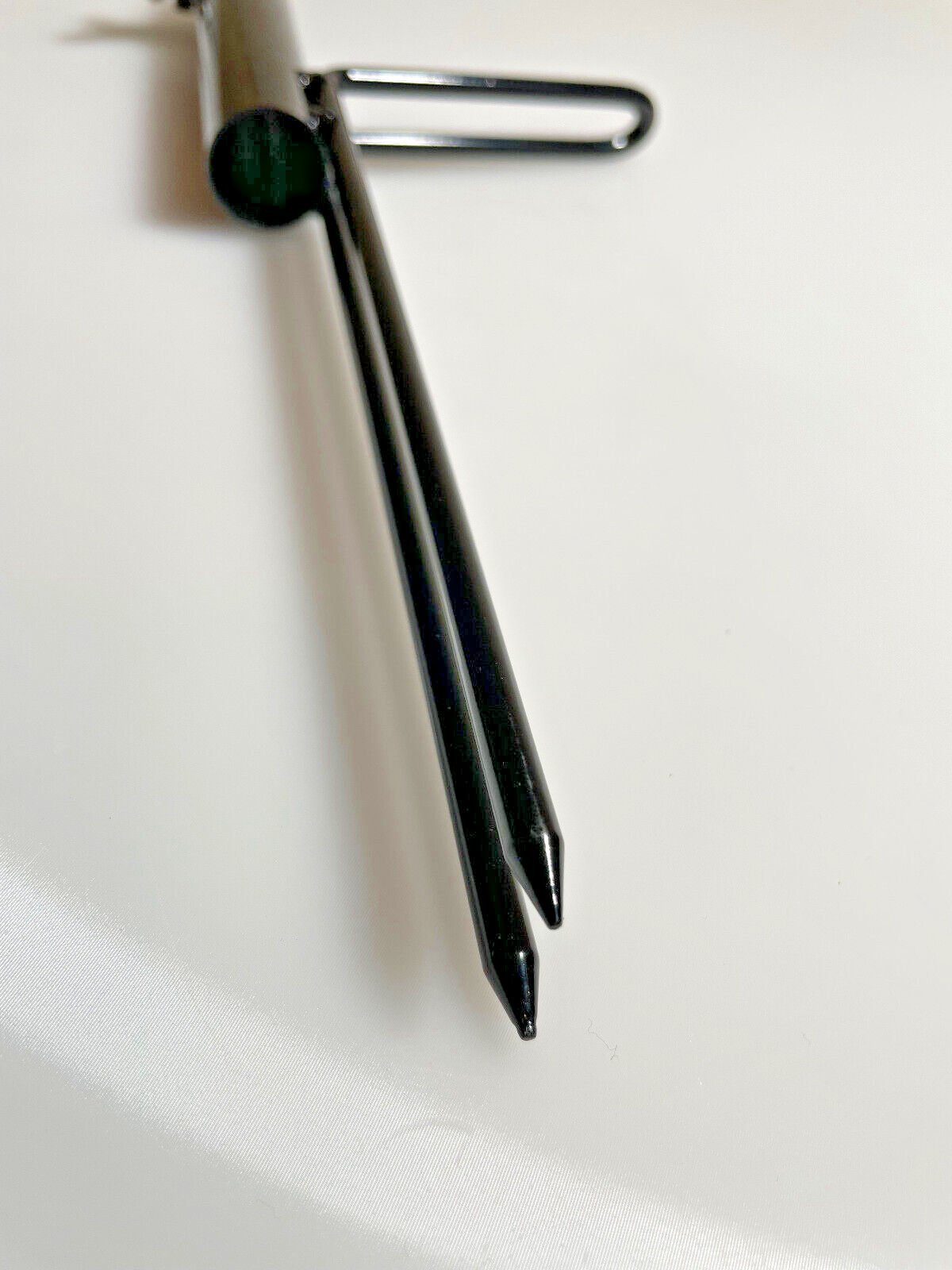 DAM Fishing Angelschirmhalter SchirmstIconic Umbrellaütze Schirmständer Schirmhalterung Angelschirm