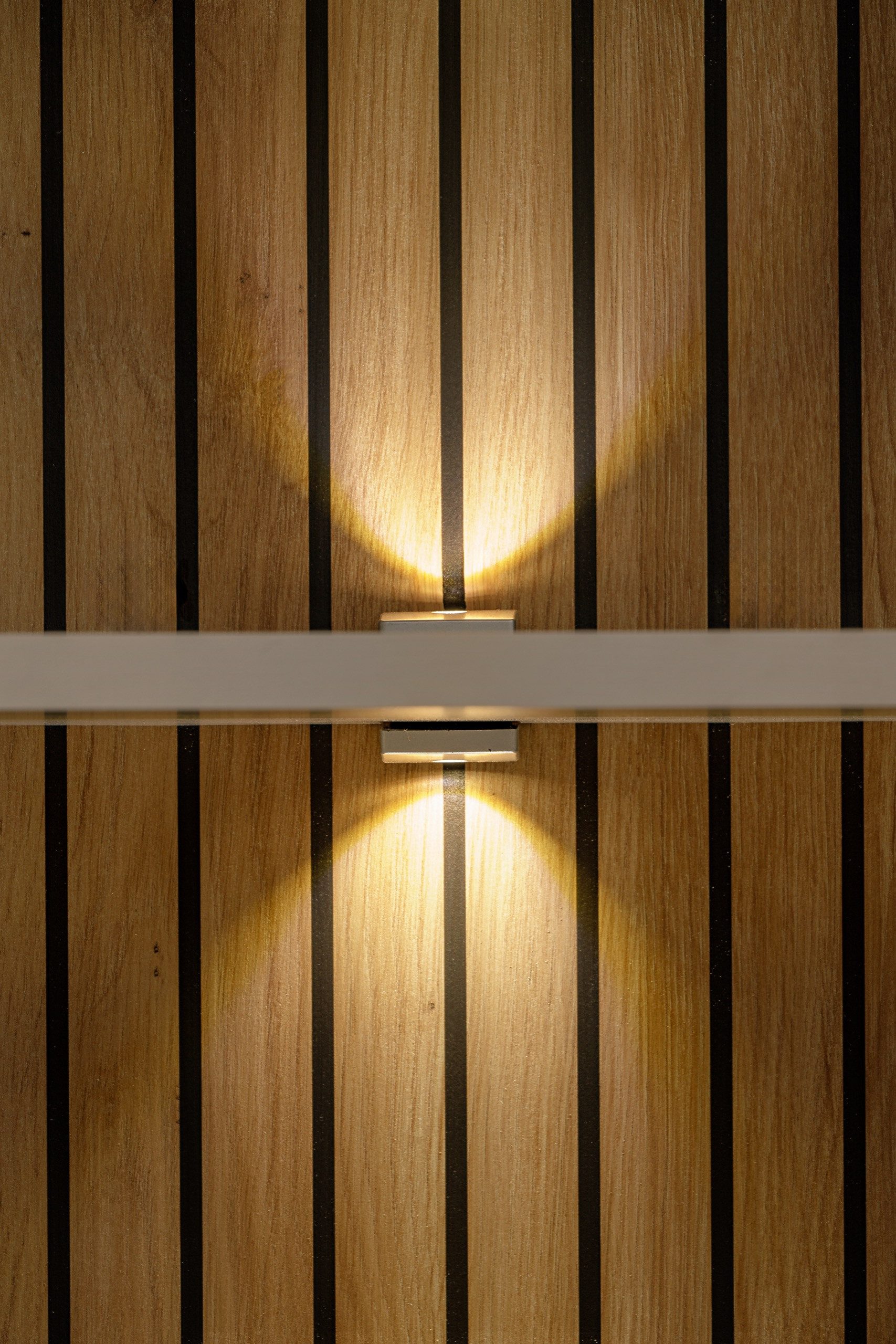 ASM-Moebel Wohnwand Wohnzimmer Schrankwand GUSTO PW B mit Led B. Push - Click, Mit Led Beleuchtung, Push-Click System und Lamellen Optik – Bild 5 von 5