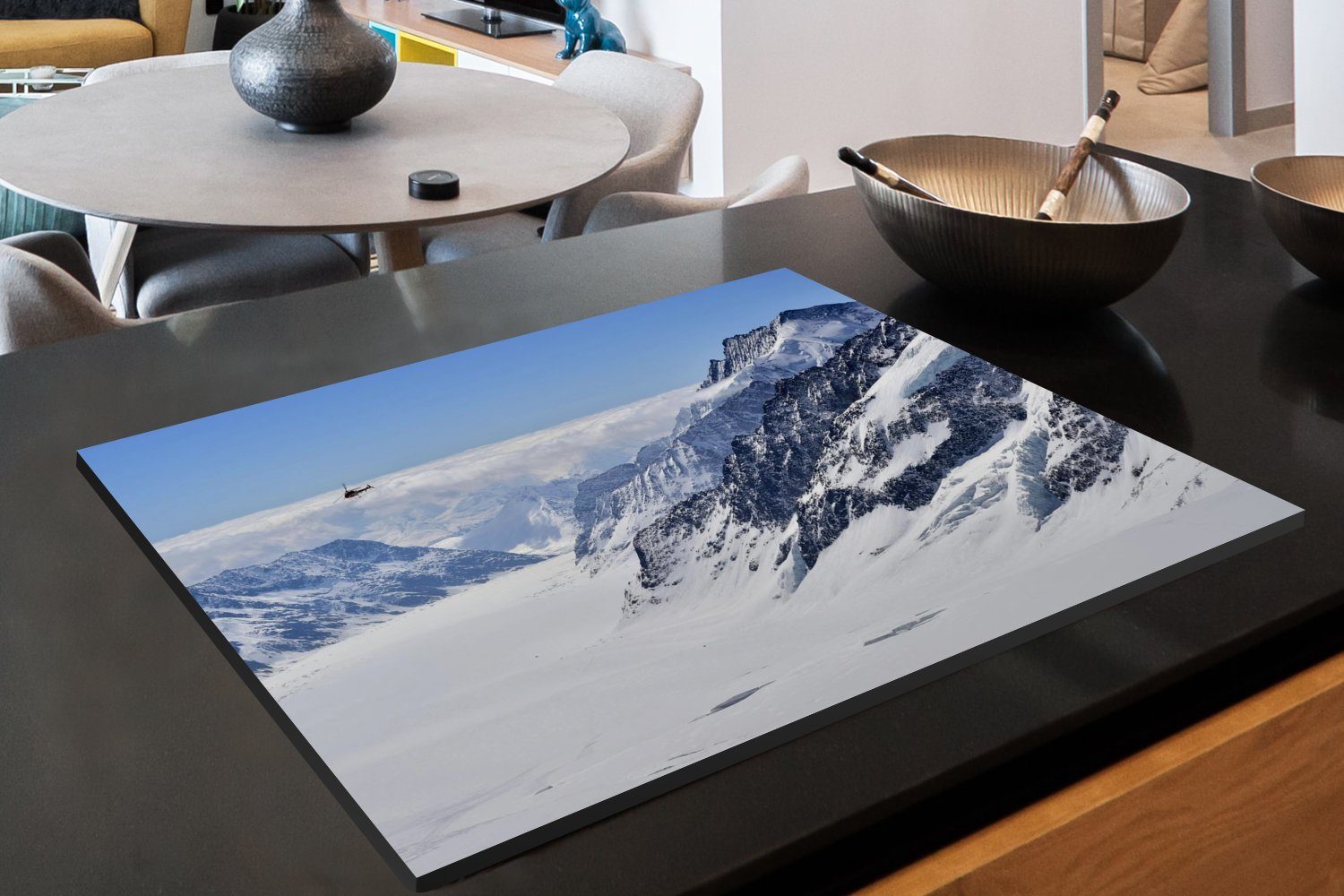 tlg), Herdblende-/Abdeckplatte cm, 81x52 aus küche, der Luft, in MuchoWow Ceranfeldabdeckung Induktionskochfeld Der für (1 der schneebedeckte Schutz die Vinyl, Aletschgletscher Schweiz