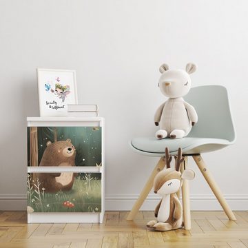Sunnywall Möbelfolie passend für IKEA Malm Kommode Schrankfolie Aufkleber Kleiner Bär Wald, blasenfreie selbstklebende Folie (SCHRANK NICHT INKLUSIVE)