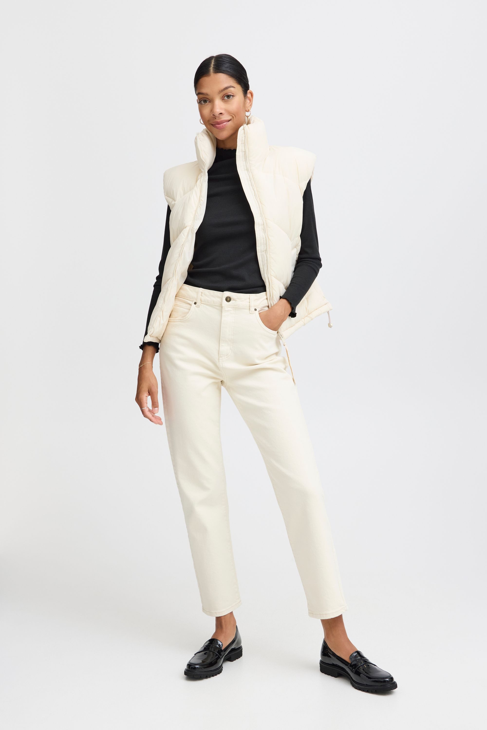 b.young Steppweste BYBOMINA WAISTCOAT 7 - günstig online kaufen