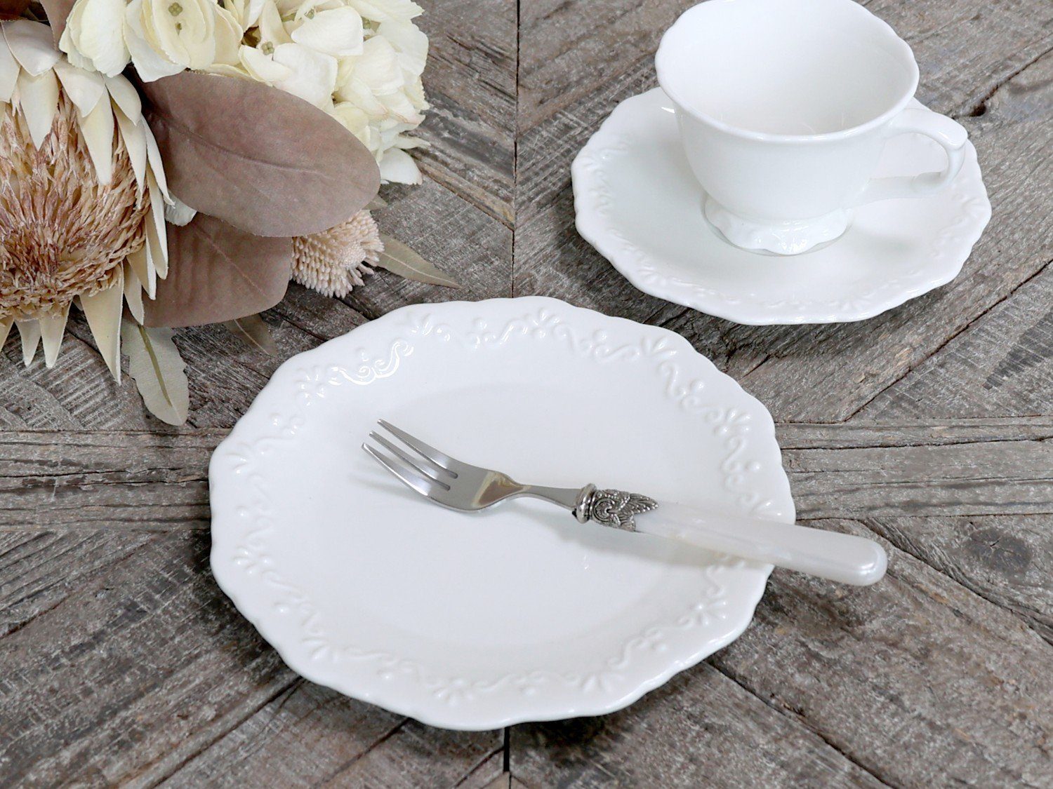 Annimuck Frühstücksteller Chic Antique Provence Frühstücksteller Kuchenteller D19 cm weiss
