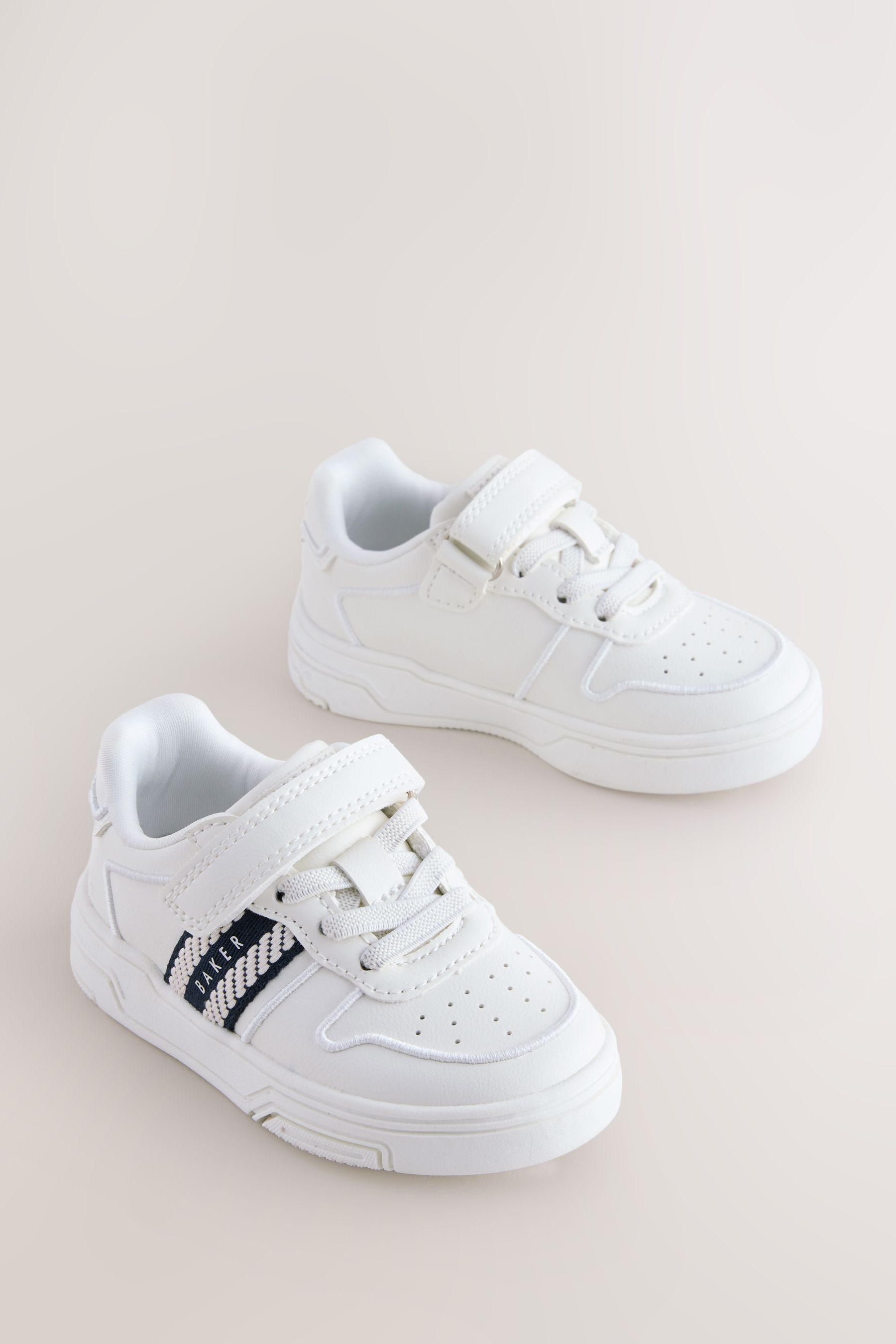 Baker by Ted Baker Baker by Ted Baker klobige Sneaker mit Logoband Sneaker (1-tlg)