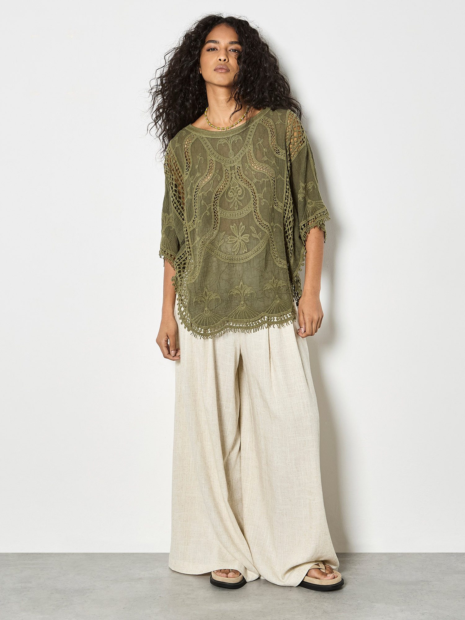 Apricot Spitzenshirt Top aus Baumwollmischung mit Häkelstickerei Spitzenmuster