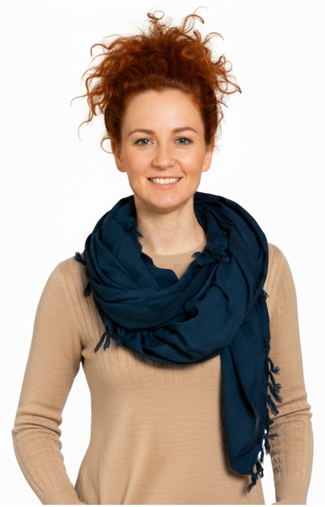 PANASIAM XXL-Schal weicher Schal aus hochwertiger Viskose den man als Schultertuch Stola, Winterschal oder als wunderbar großes Halstuch tragen kann