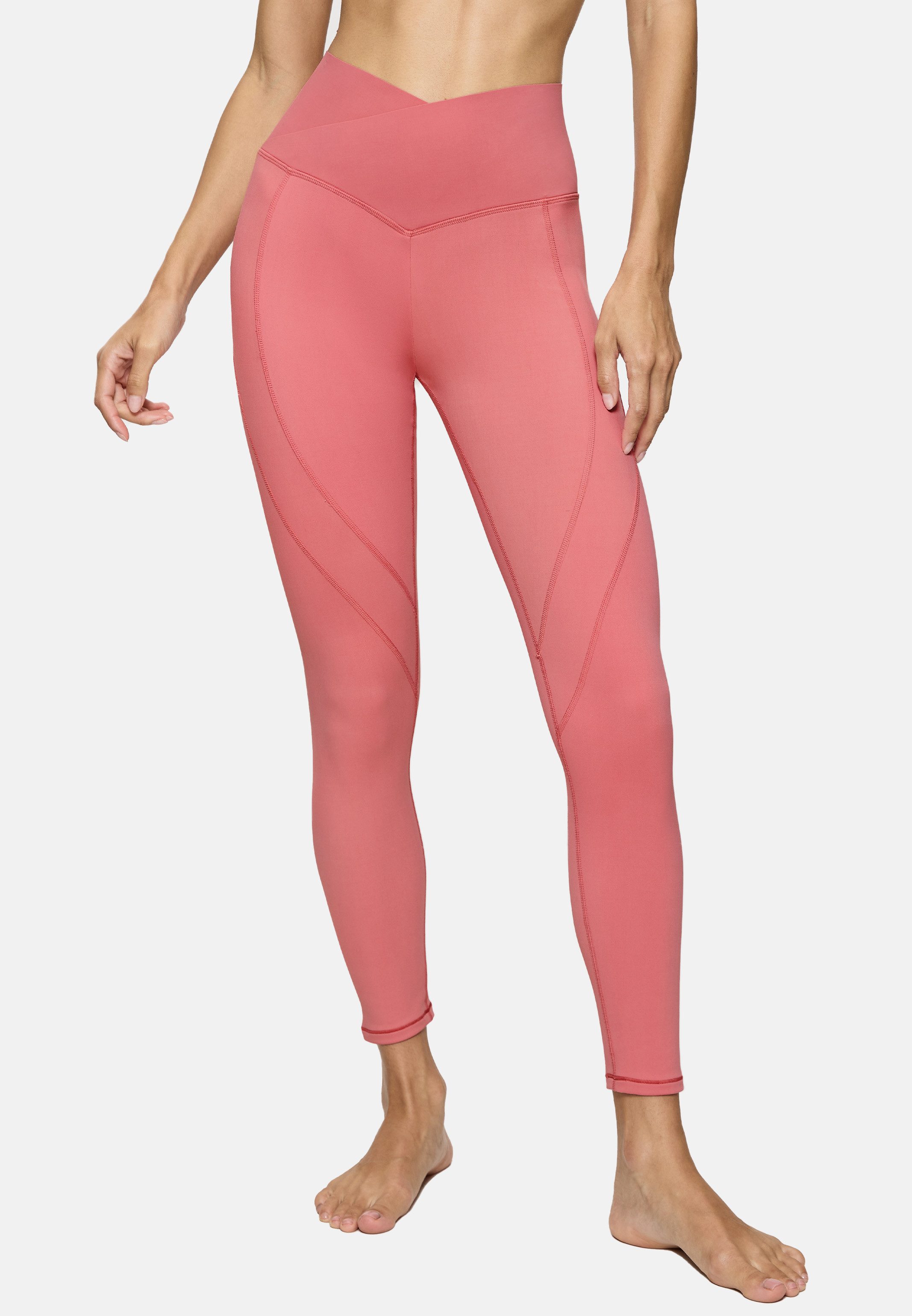triaction by Triumph Sporthose Cardio RTW (1-tlg) Sport-Hose - Blickdicht - High-Rise Leggings mit formgebendem Effekt