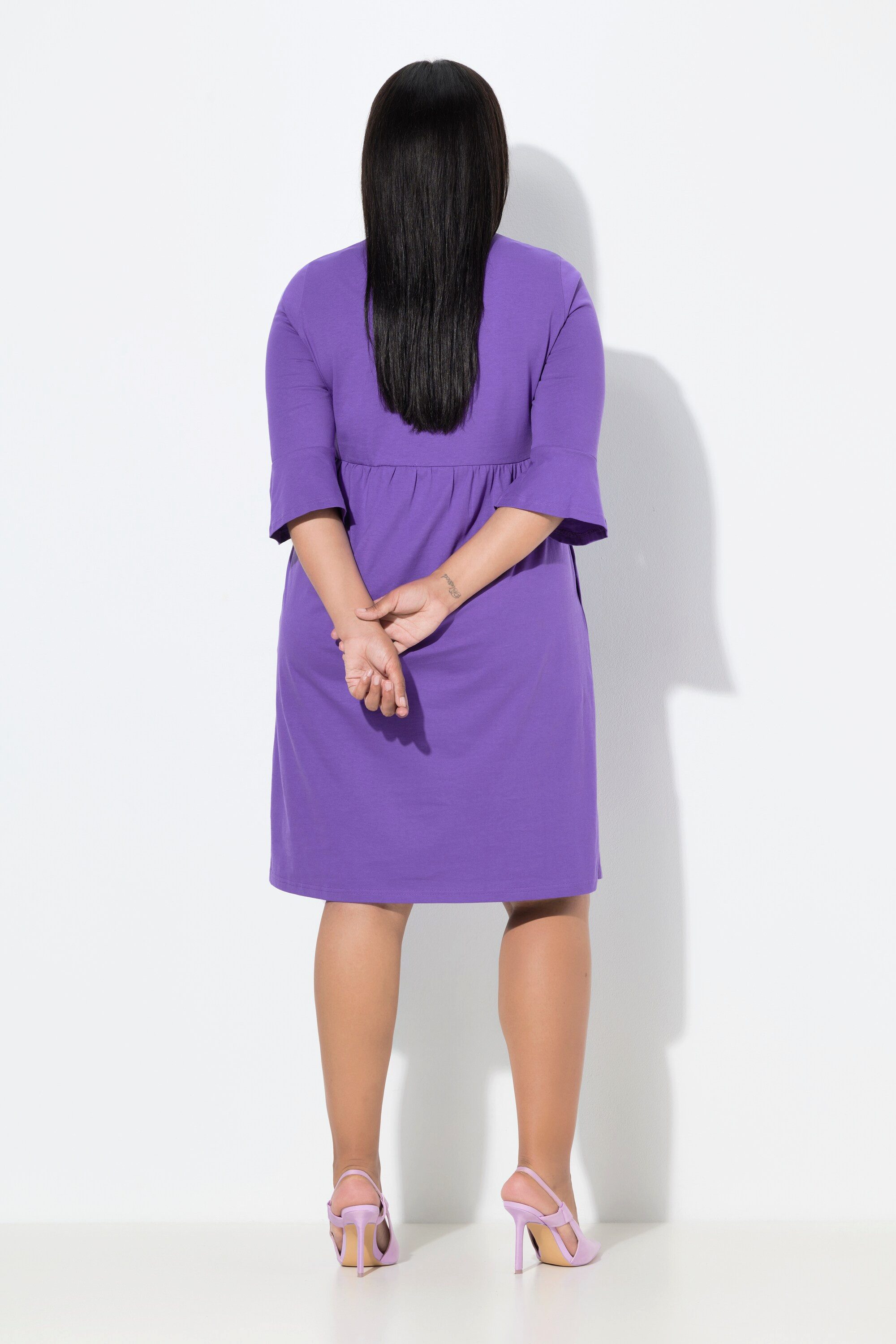 Ulla Popken Maxikleid Jerseykleid A-Linie- V-Ausschnitt 3/4-Volantarm