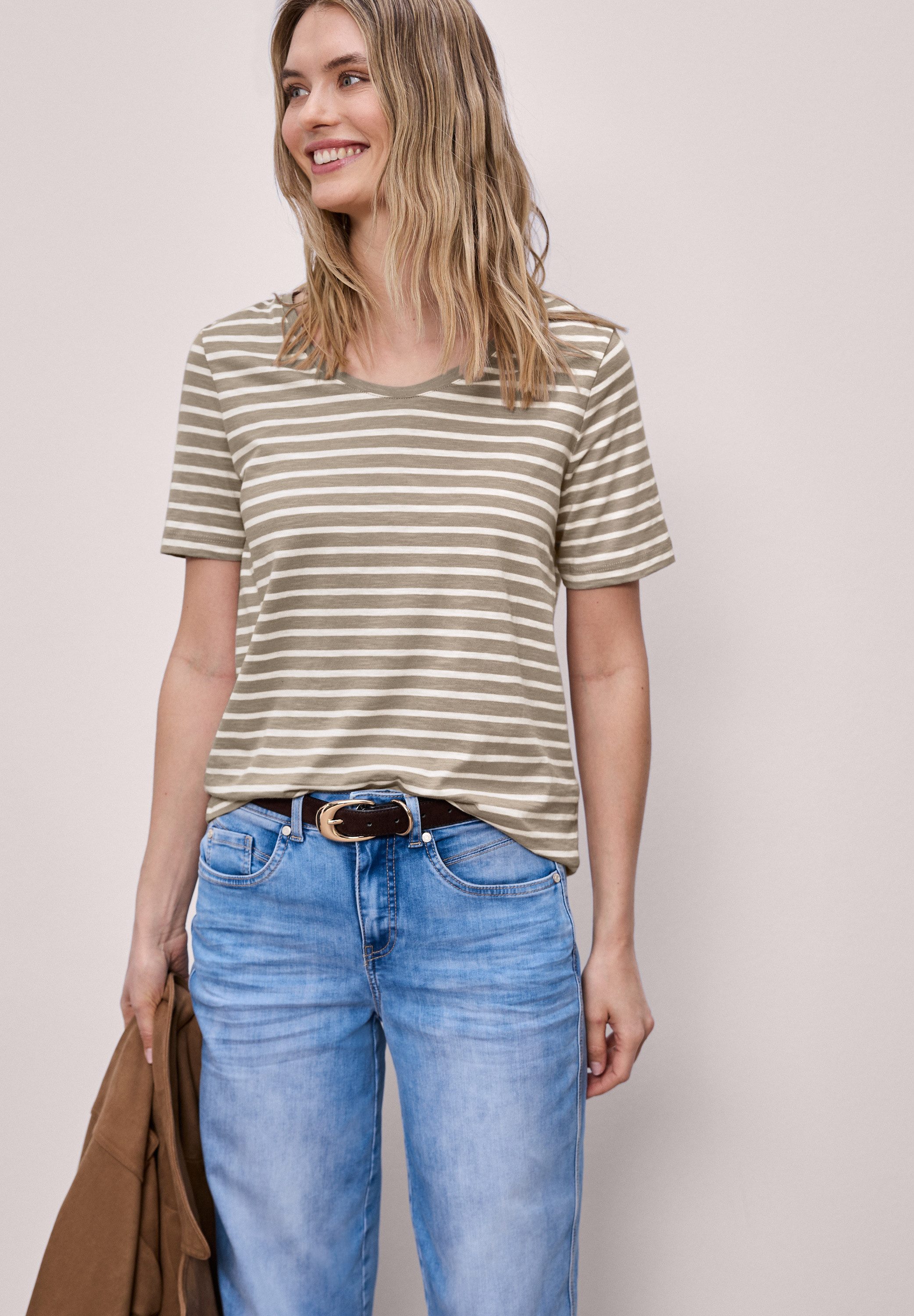 STREET ONE V-Shirt mit V-Ausschnitt – Bild 2 von 5
