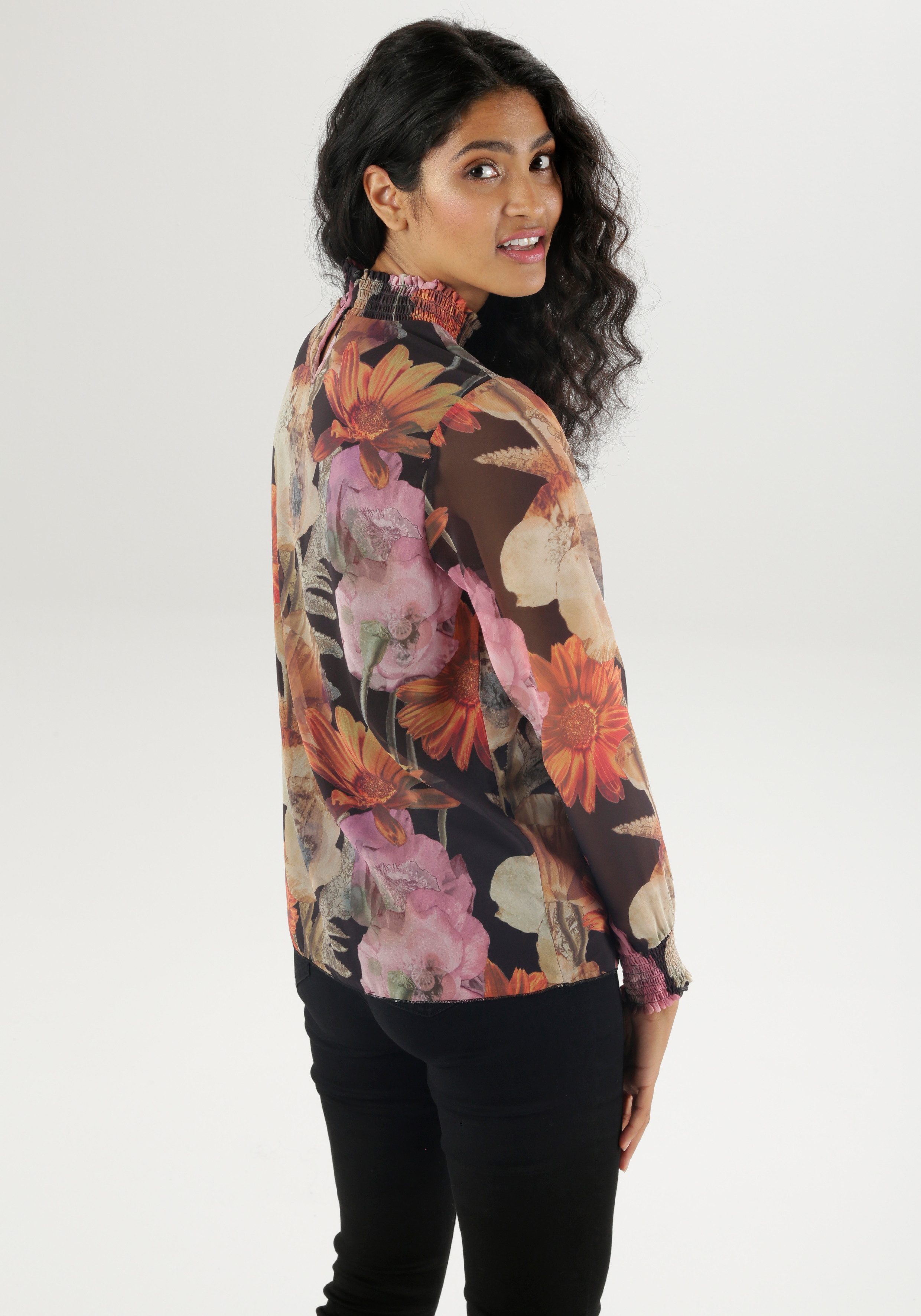 Aniston SELECTED Chiffonbluse mit romantischem Blumendruck günstig online kaufen