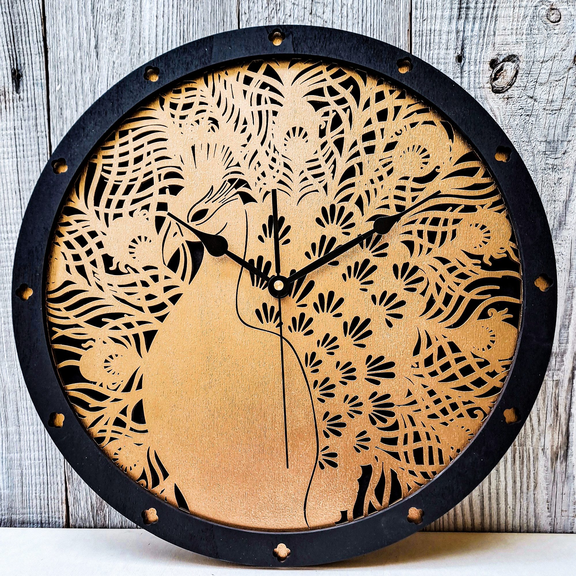 ORNAMENTI Wanduhr Pfau, Boho, Grosse, vintage, dekorative, hingucker Wanduhr, holz (Vogel, Handmade, retro, ohne Ticken, Wanddeko, 3 Größen 40, 50, 60 cm)