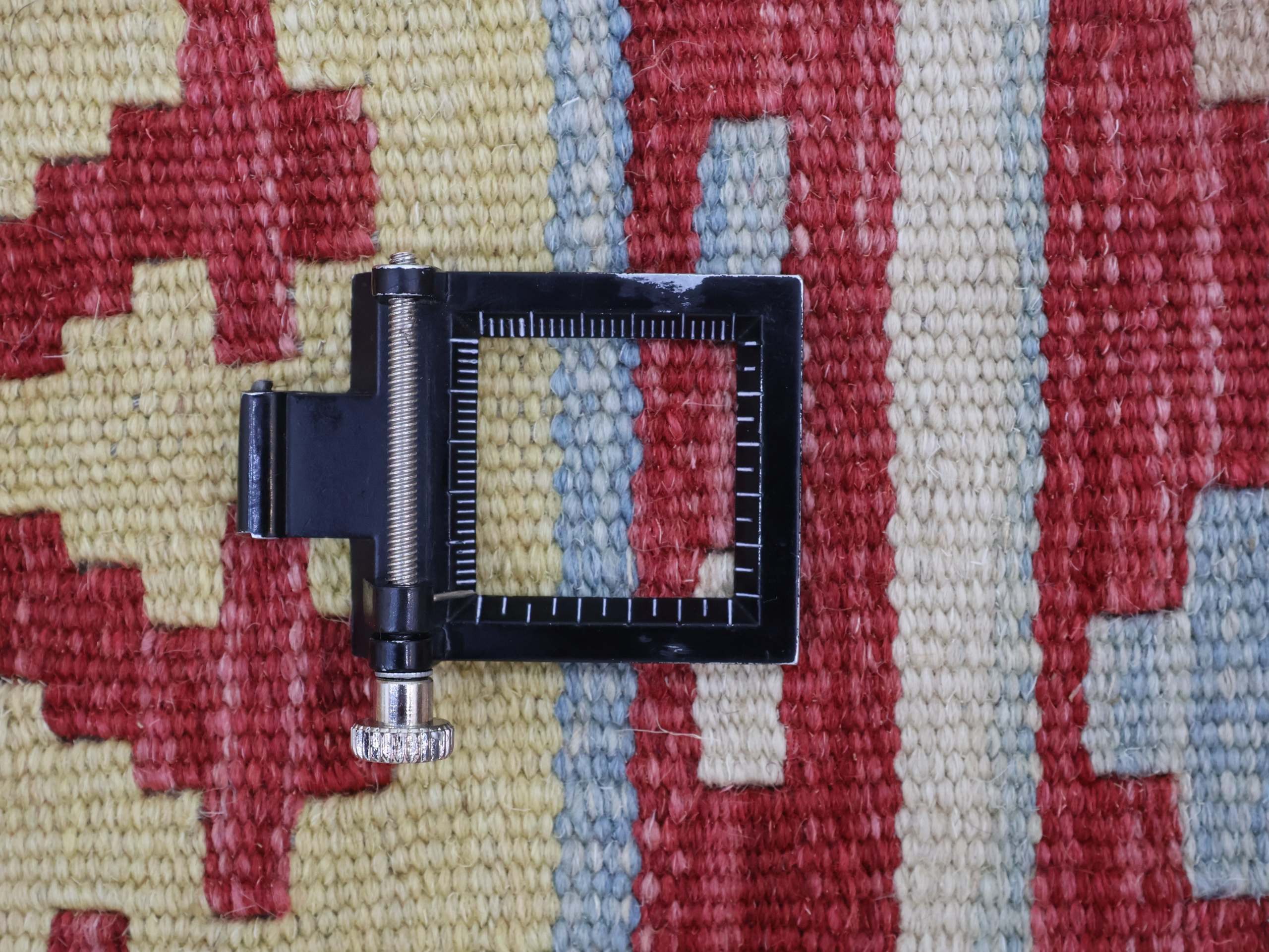 CABBEL Orientteppich 197x61 cm Kilim Multicolor Kelim Teppich Schurwolle Handgewebt Unikat, rechteckig, Höhe: 4 mm, 100% Schurwolle – weich und pflegeleicht
