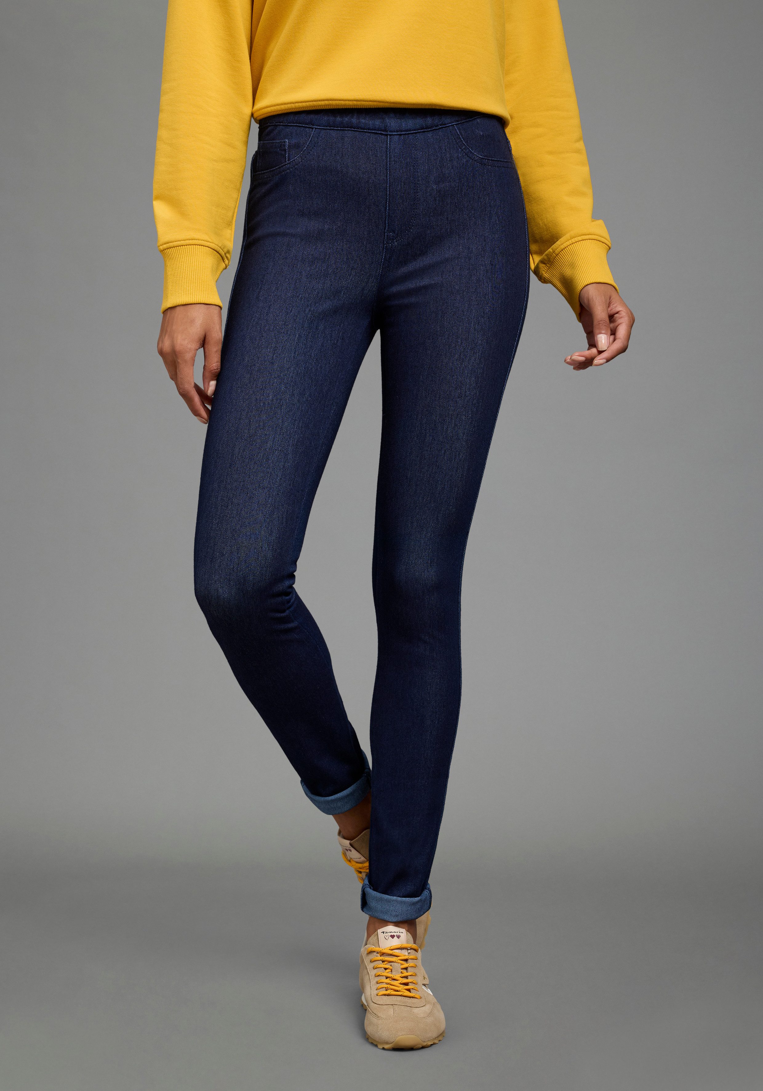 Arizona Jeansjeggings im 4 Way Stretch, Quer- und Längselastisch, Skinny Skinny Fit, extra enge Beinform, normale Leibhöhe, unifarbene Optik