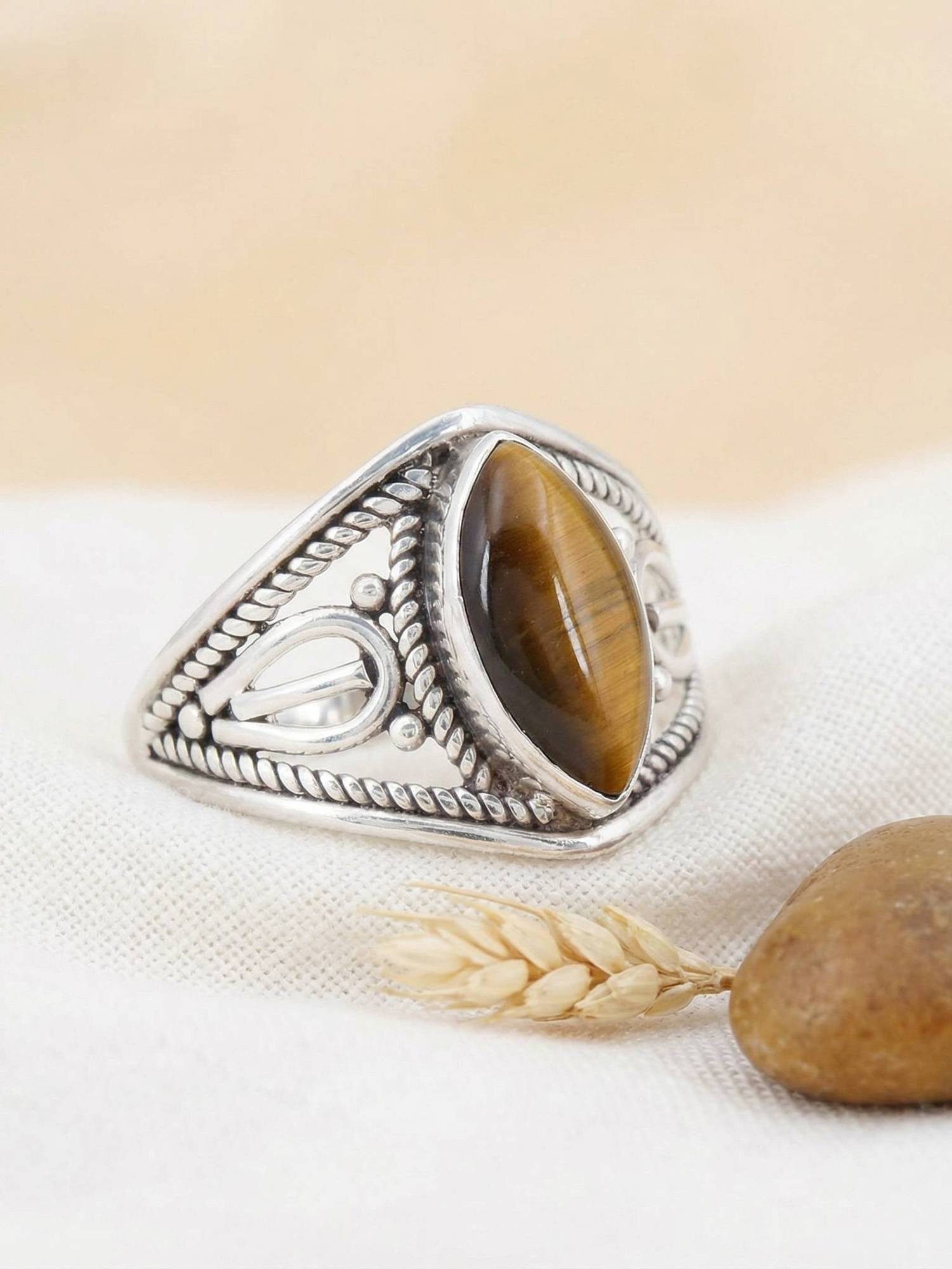 mantraroma Silberring DAHAB Ellipse aus 925 Silber mit Tigerauge (Ring mit Schmuckbeutel), Damenring aus 925er Silber