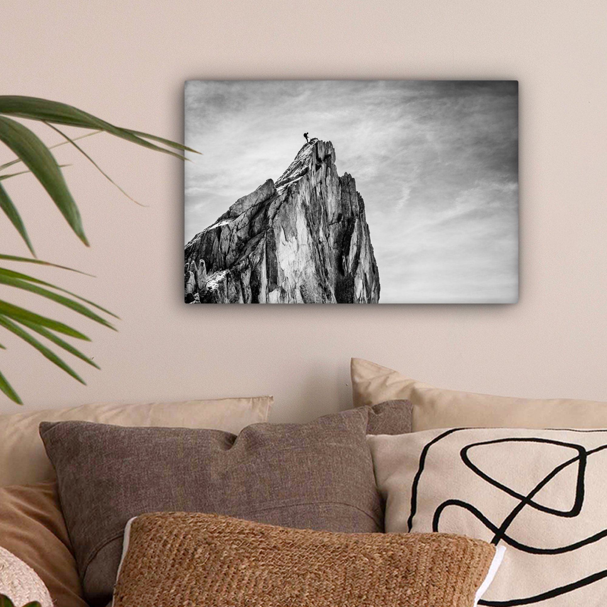 OneMillionCanvasses® Leinwandbild Berg - Natur - Klettern - Schwarz und wei günstig online kaufen