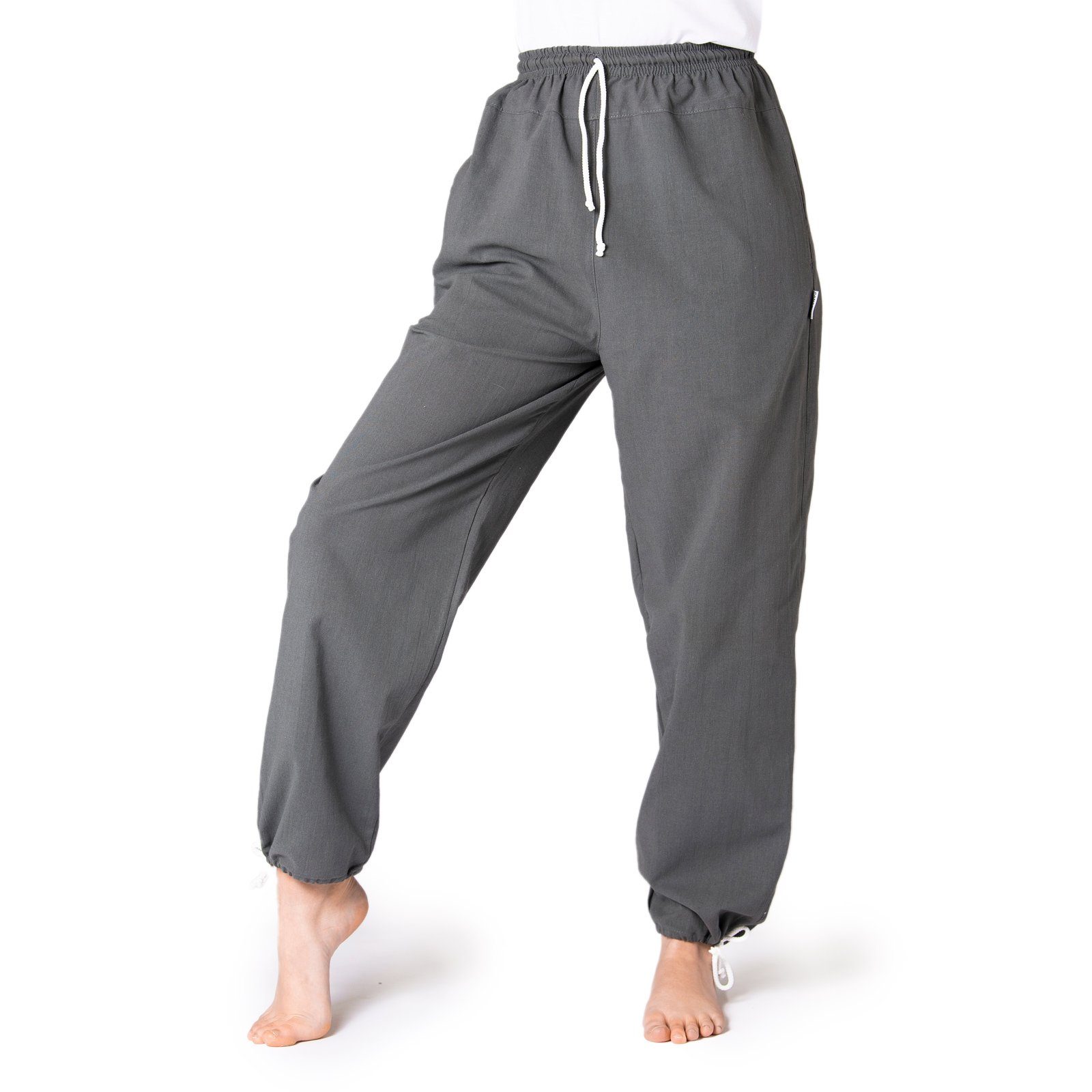 PANASIAM Stoffhose E-Pants leichte Unisex Bundhose aus weicher Baumwolle für Damen und Herren Freizeithose mit Tunnelzug Relaxhose bequeme Sommerhose. Reduzierter Preis € 35,73. Unverbindliche Preisempfehlung € 39,70