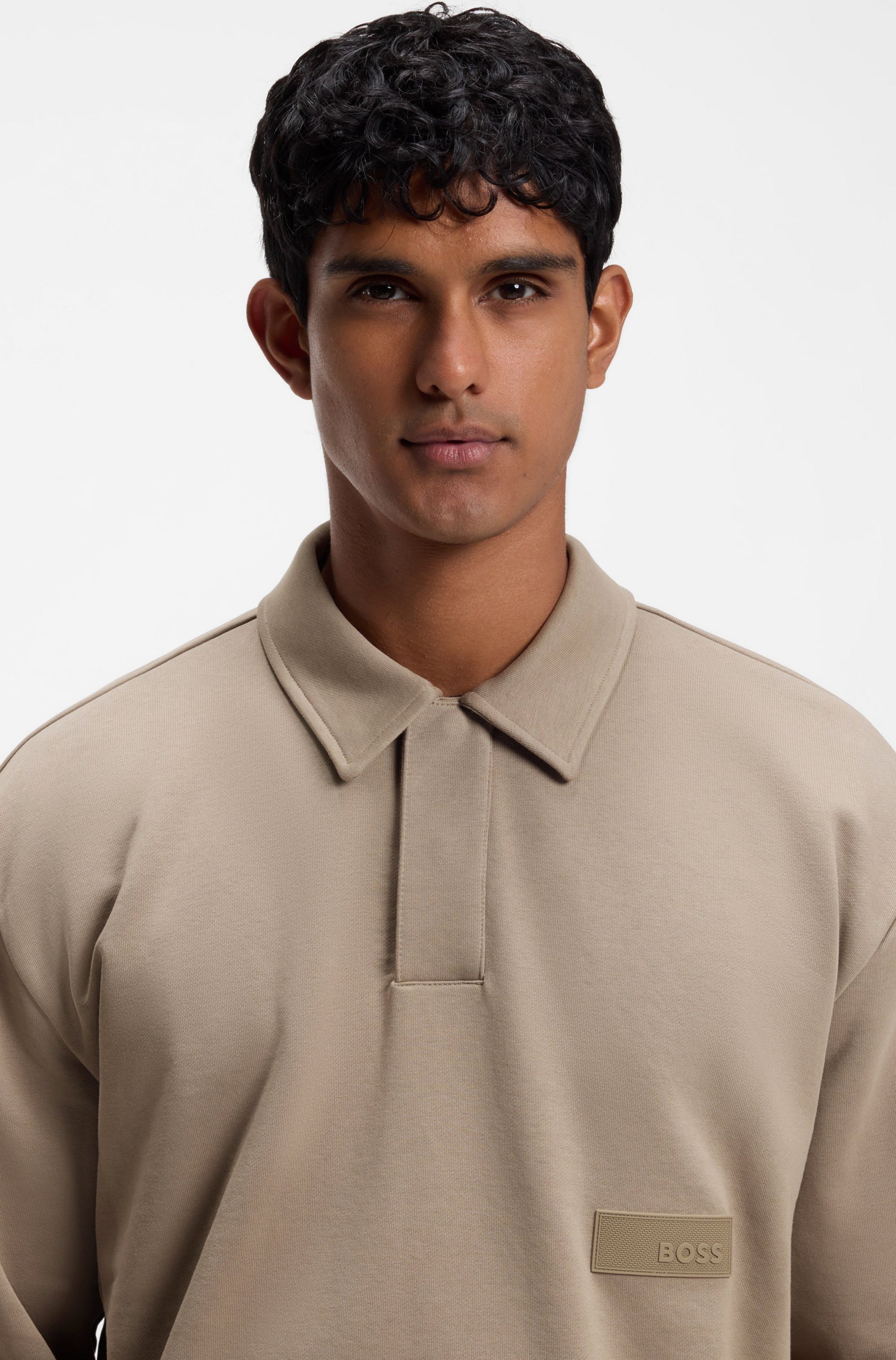 BOSS GREEN Sweatshirt Polokragen und verdeckte Knopfleiste, Relaxed Fit