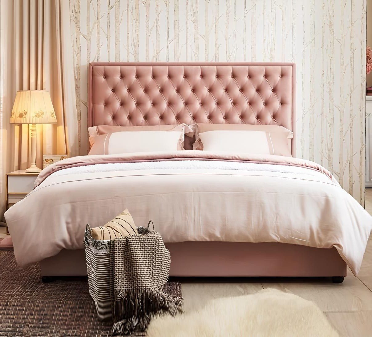 Xlmoebel Polsterbett Chesterfield-Bett aus rosa Leder mit luxuriösem Design (Bett), Hergestellt in Europa