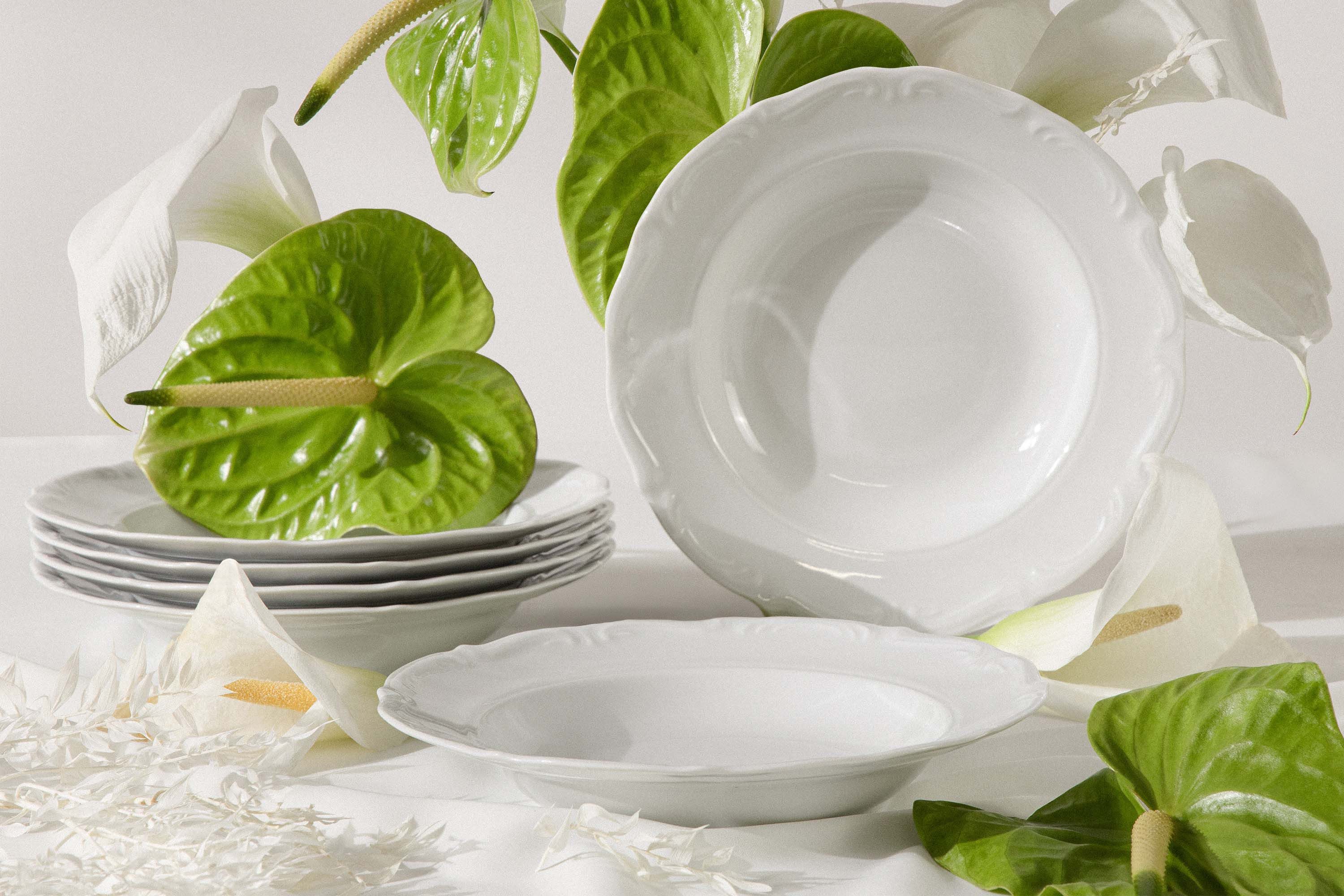 KONSIMO® Teller-Set CHODZIEZ MARIA TERESA Tafelservice, 6x Suppenteller (6-tlg), 6 Personen, Porzellan, Hochwertiges Premium-Porzellan, handgefertigt