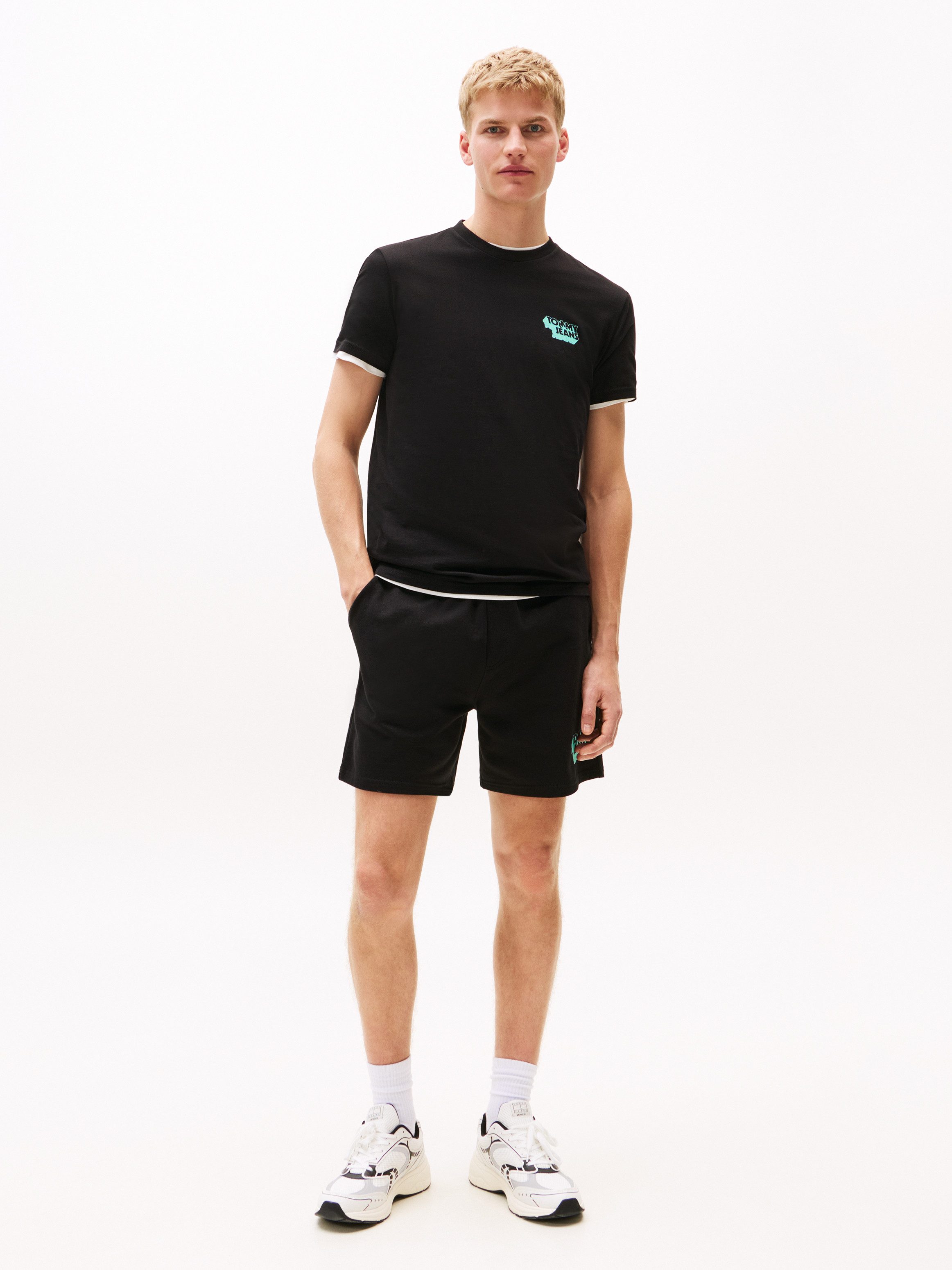 Tommy Jeans T-Shirt TJM SLIM STACK LOGO TEE EXT Mit Rundhalsausschnitt günstig online kaufen