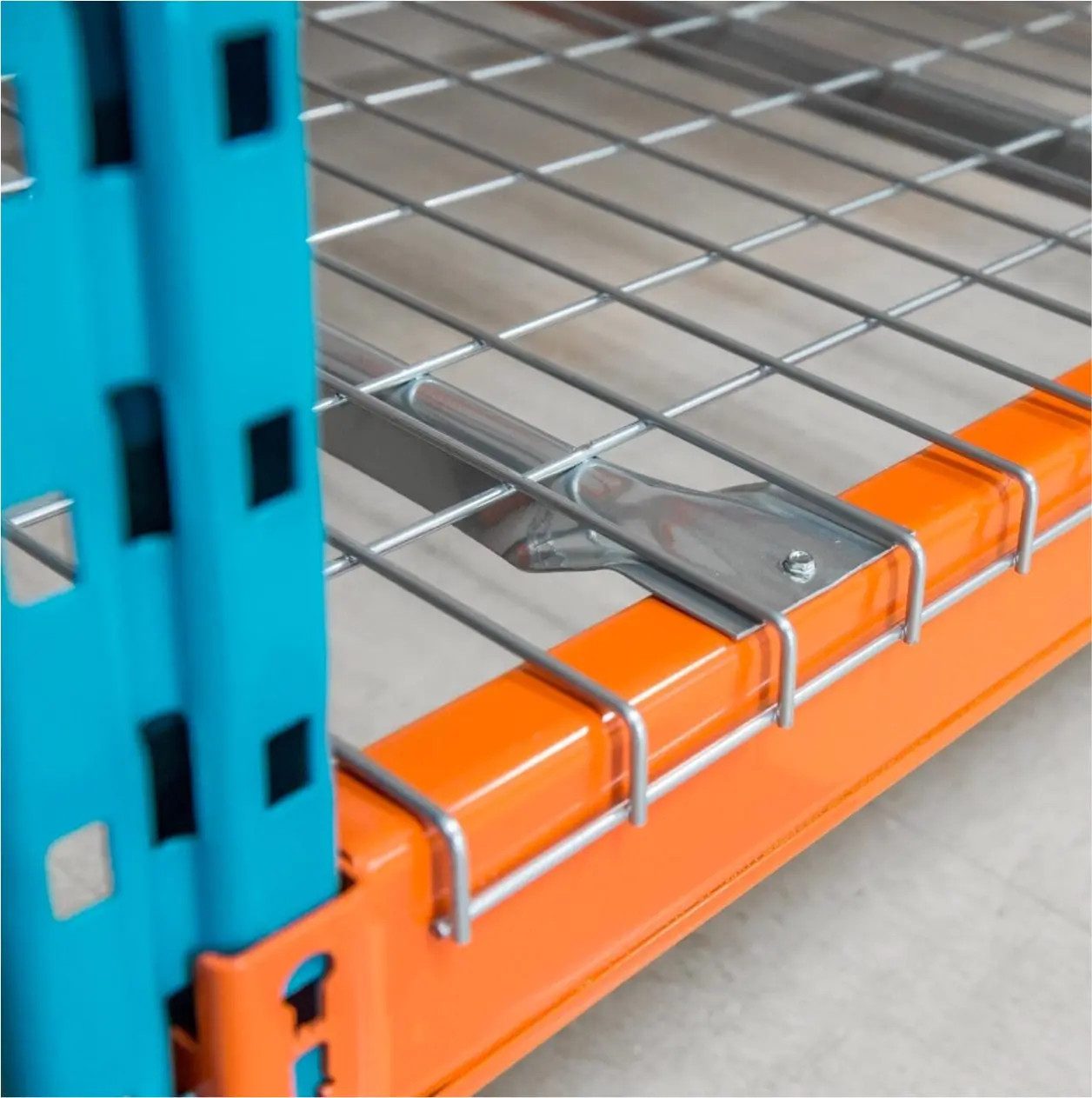 TK Gruppe Schutzpolster Durchfallschutz Paletten - 1100x880 mm - Gitterrückwand rostfrei (1 St), Durchfallschutz